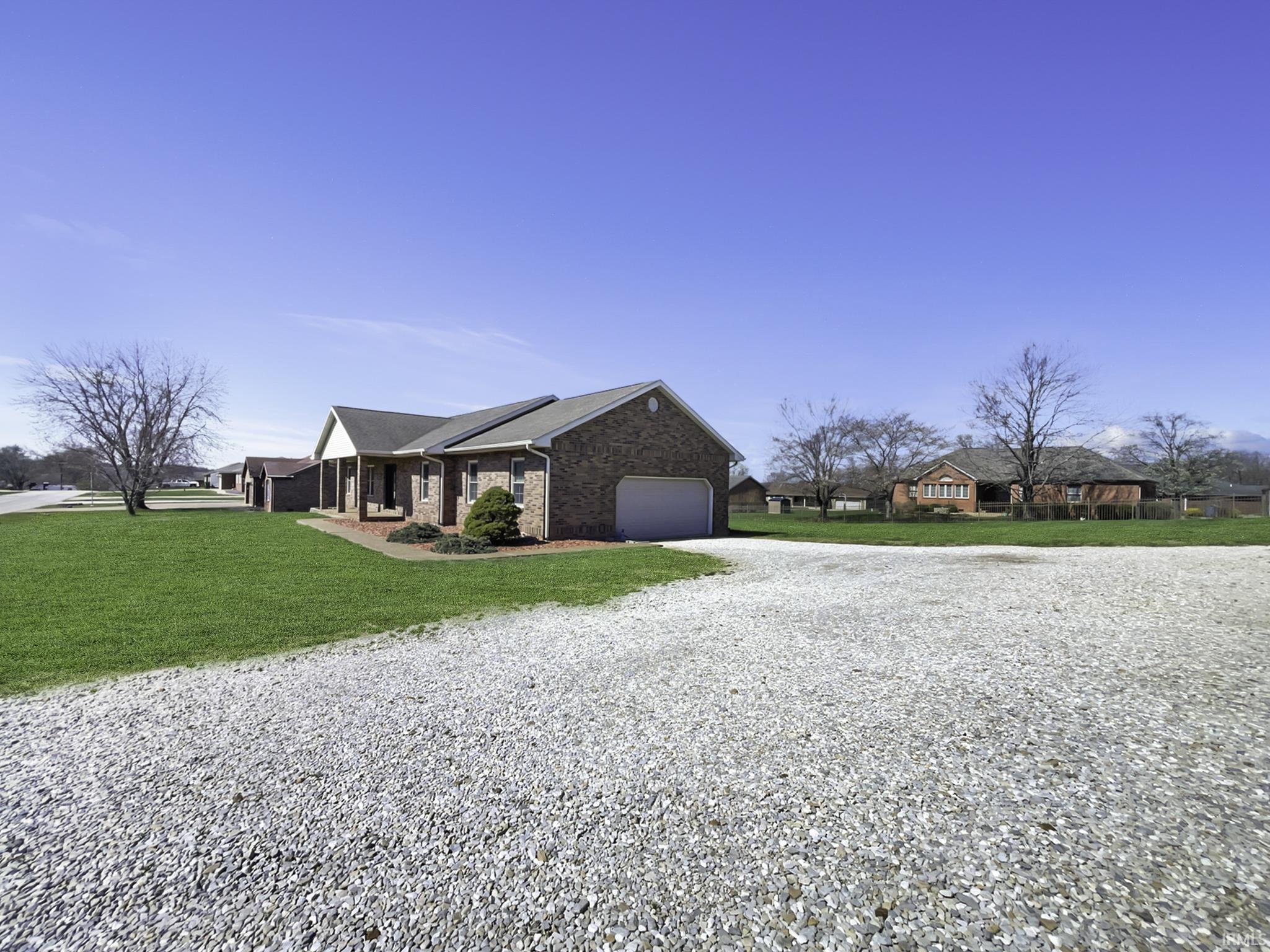 Homes for sale in Evansville, IN | 11308 Kramers Dr, Evansville, IN 47712 | MLS# 202609085