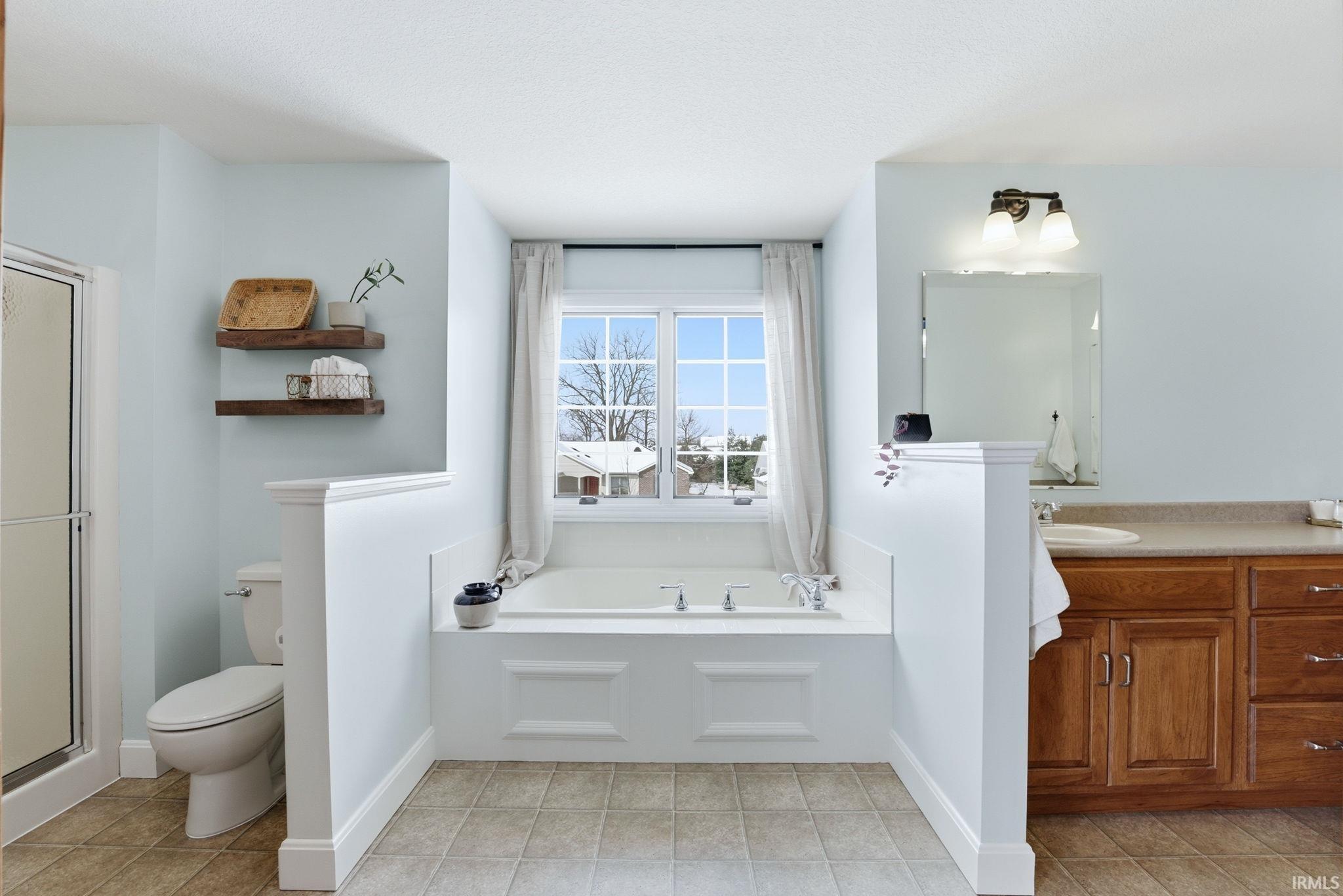 Photo 14 of 2142 Laurelwood Drive