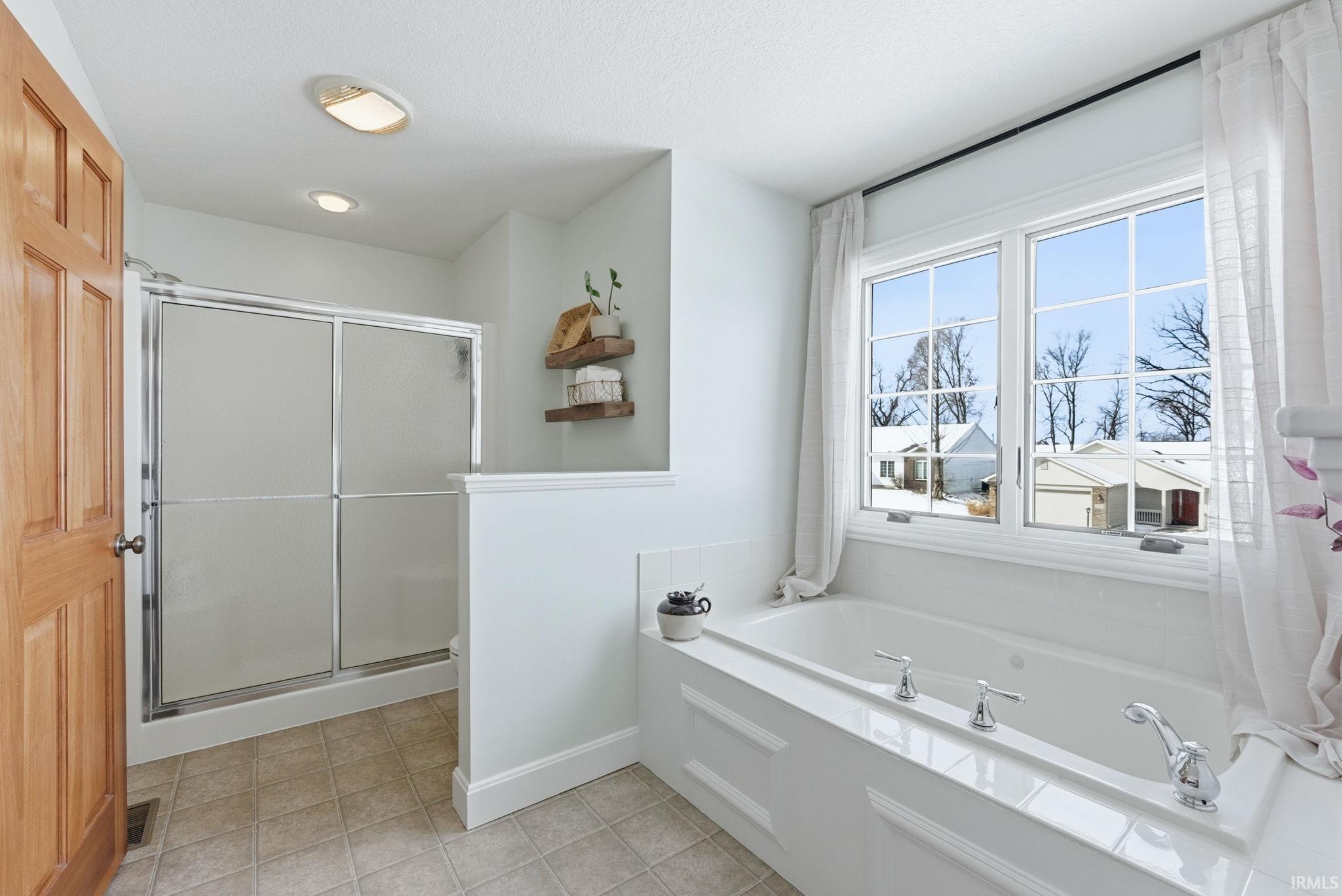 Photo 15 of 2142 Laurelwood Drive