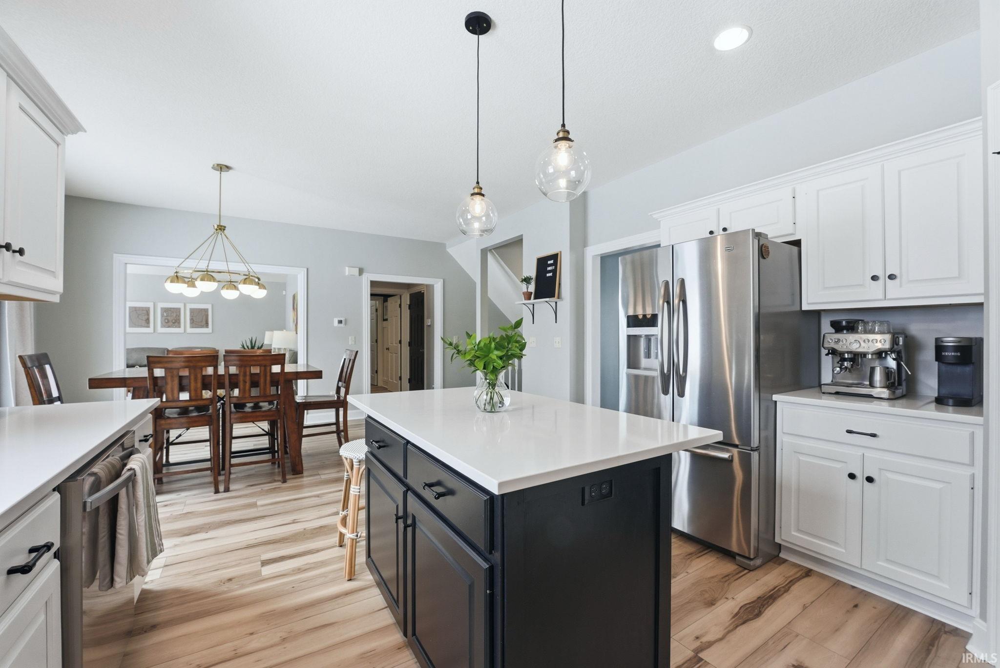 Photo 7 of 2142 Laurelwood Drive