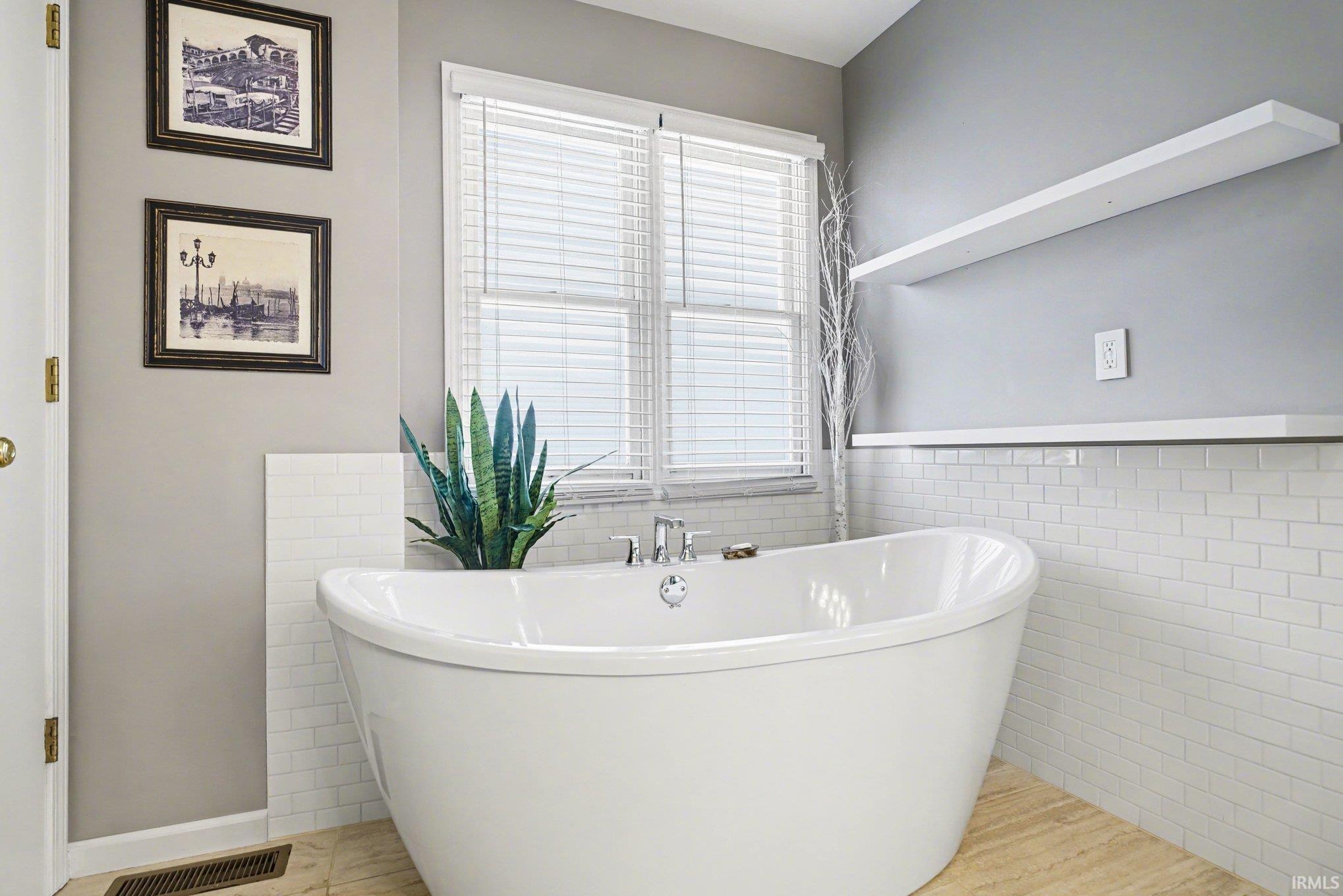 Photo 14 of 20981 Rivers Edge Drive