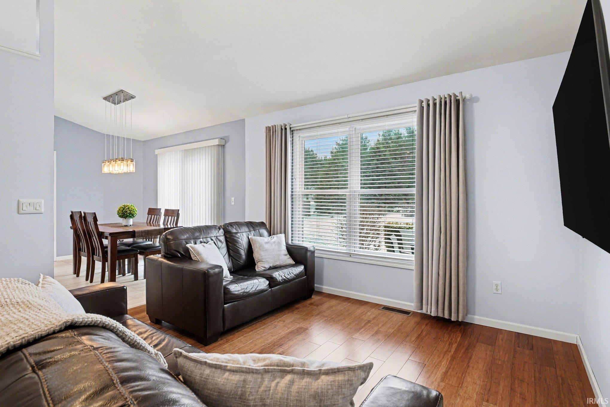 Photo 5 of 20981 Rivers Edge Drive