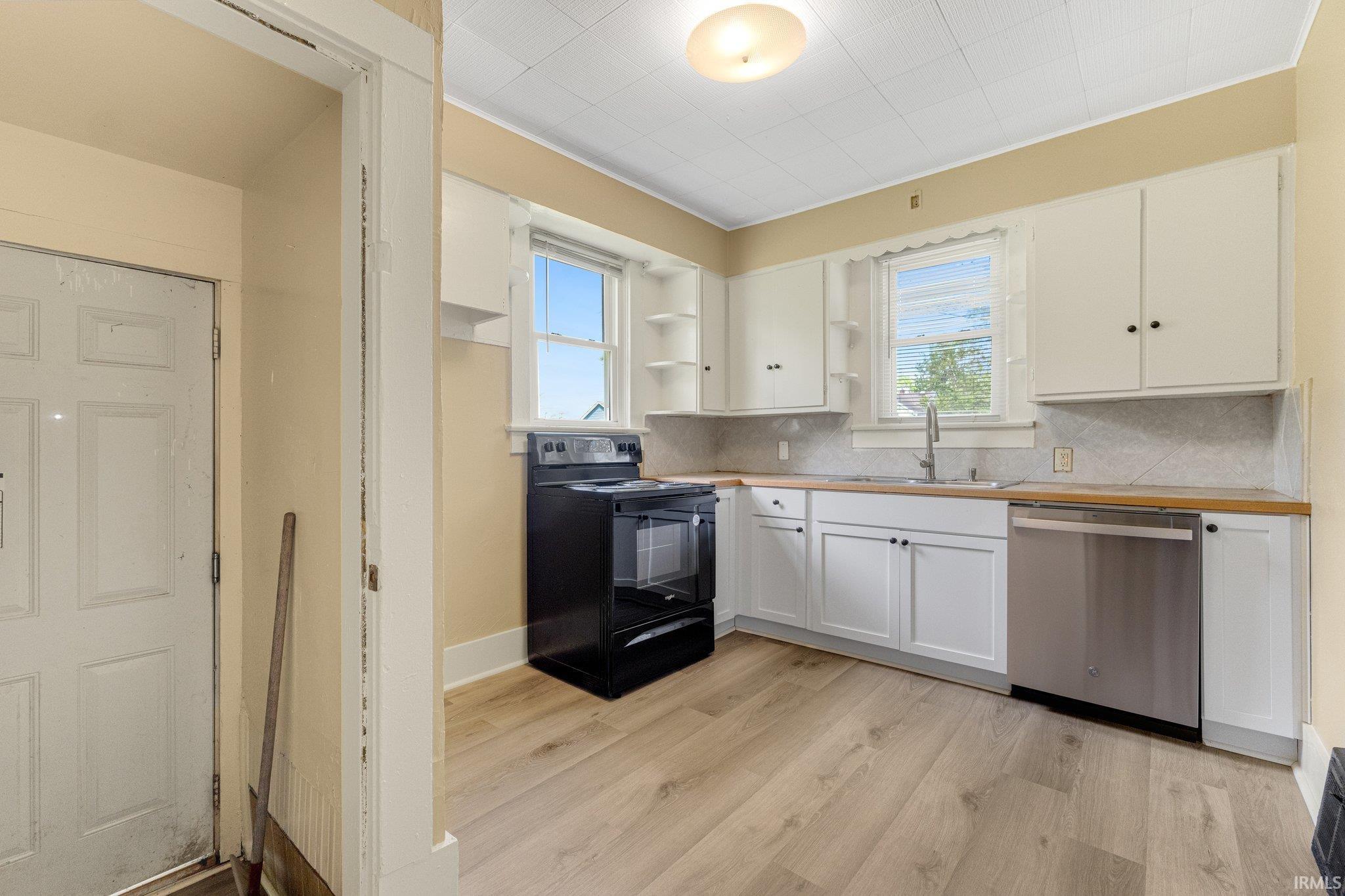 Photo 8 of 1302 Huestis Avenue