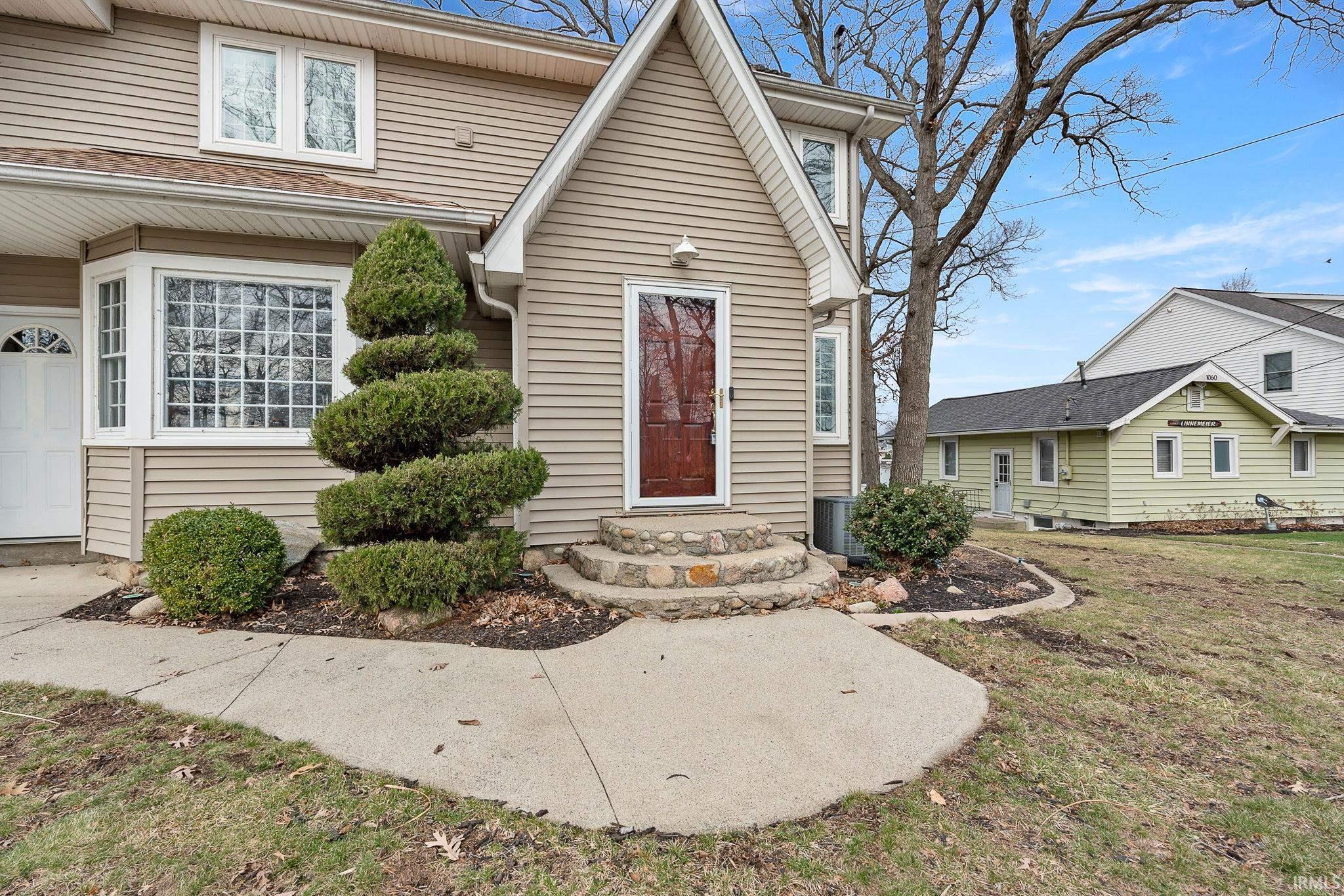 2nd image of 1080 Lane 210 Hamilton Lake, Hamilton, IN 46742 | MLS# 202609364