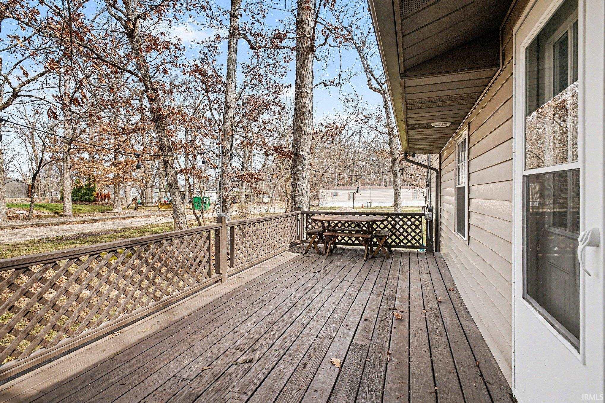 Photo 21 of 258 EMS T25 Lane