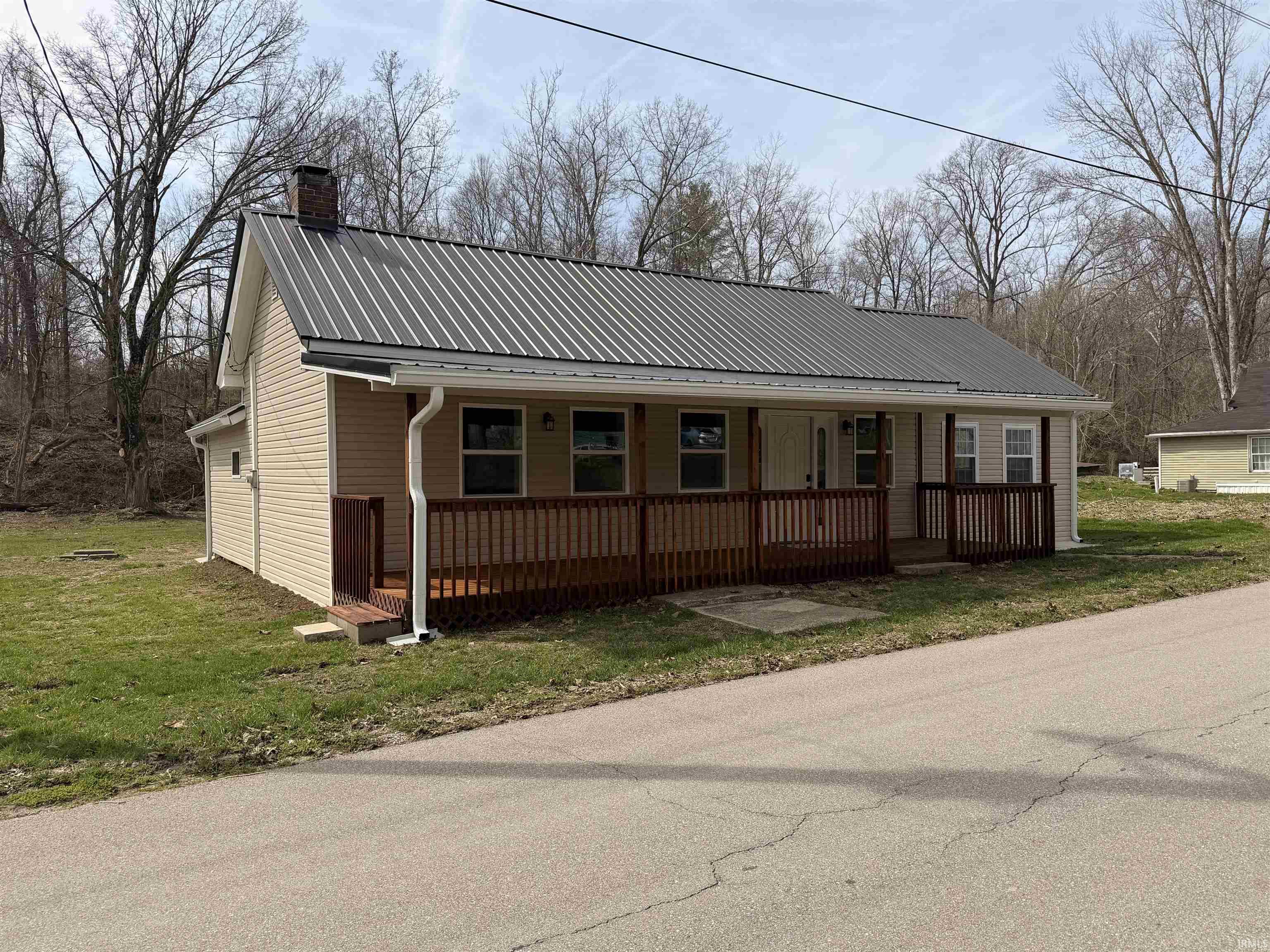 Homes for sale in Owensburg, IN | 11592 E Main St, Owensburg, IN 47453 | MLS# 202609455