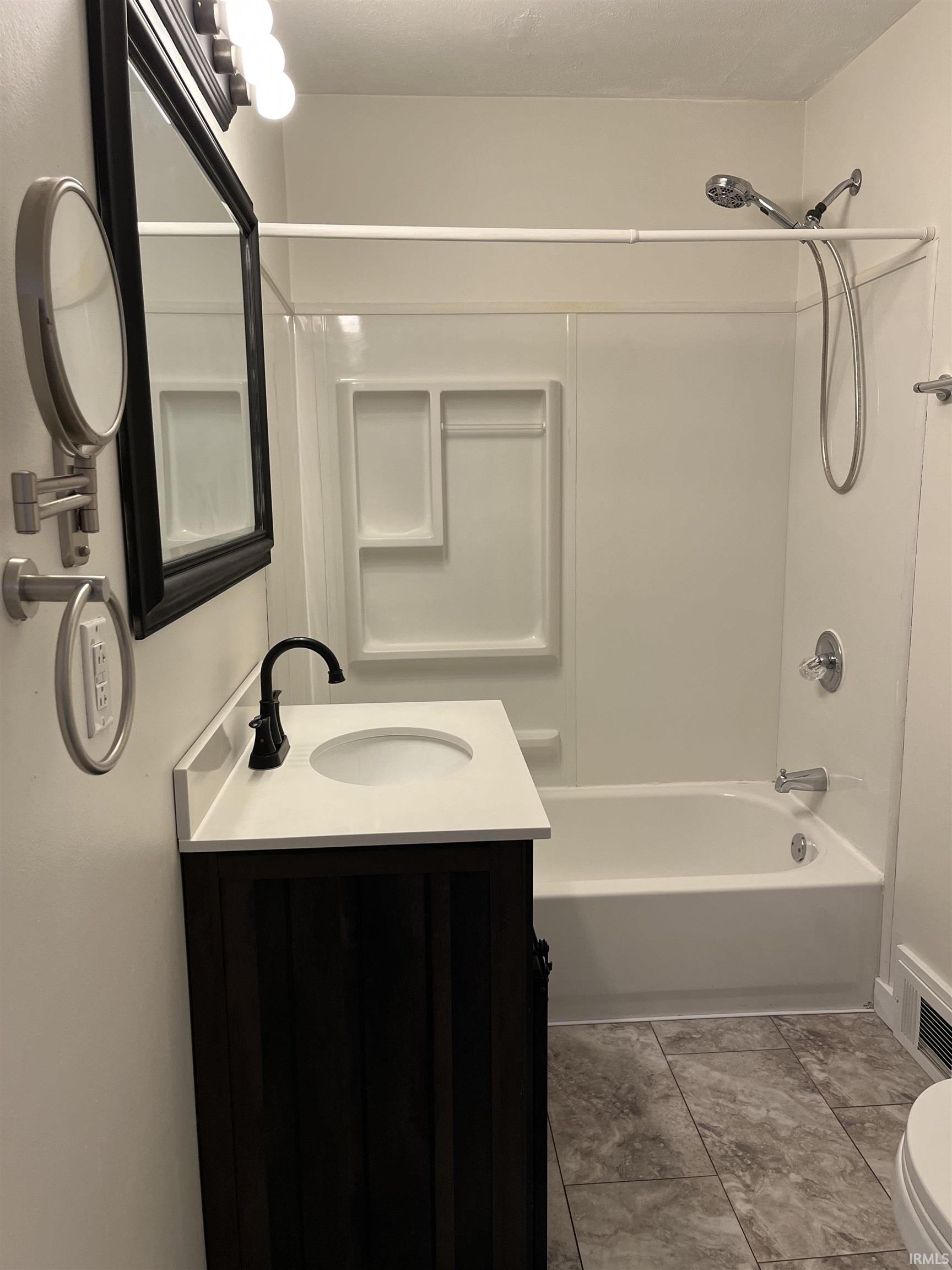 Photo 12 of 58900 State Road 19