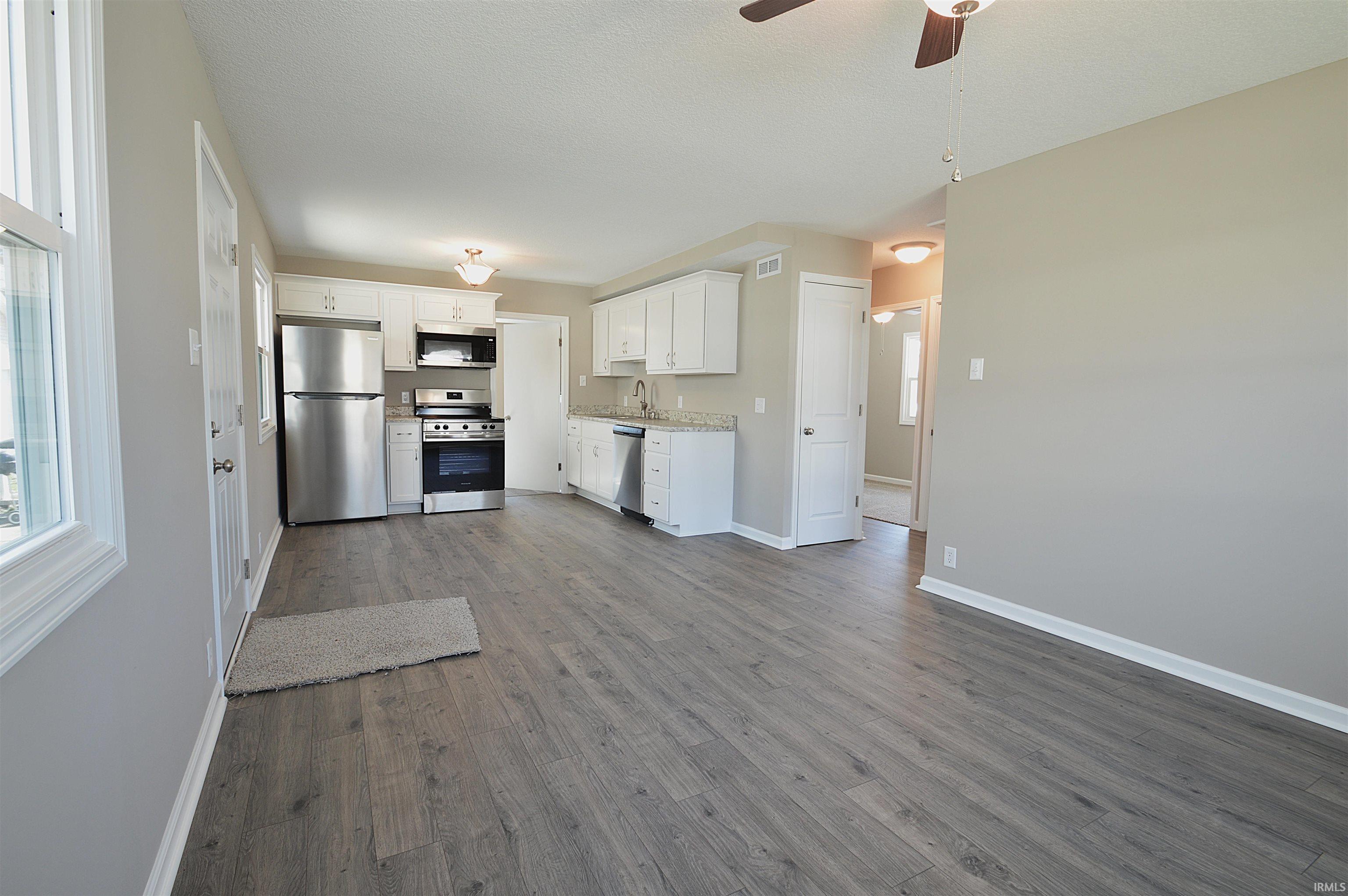 Photo 4 of 1304 Clara Avenue