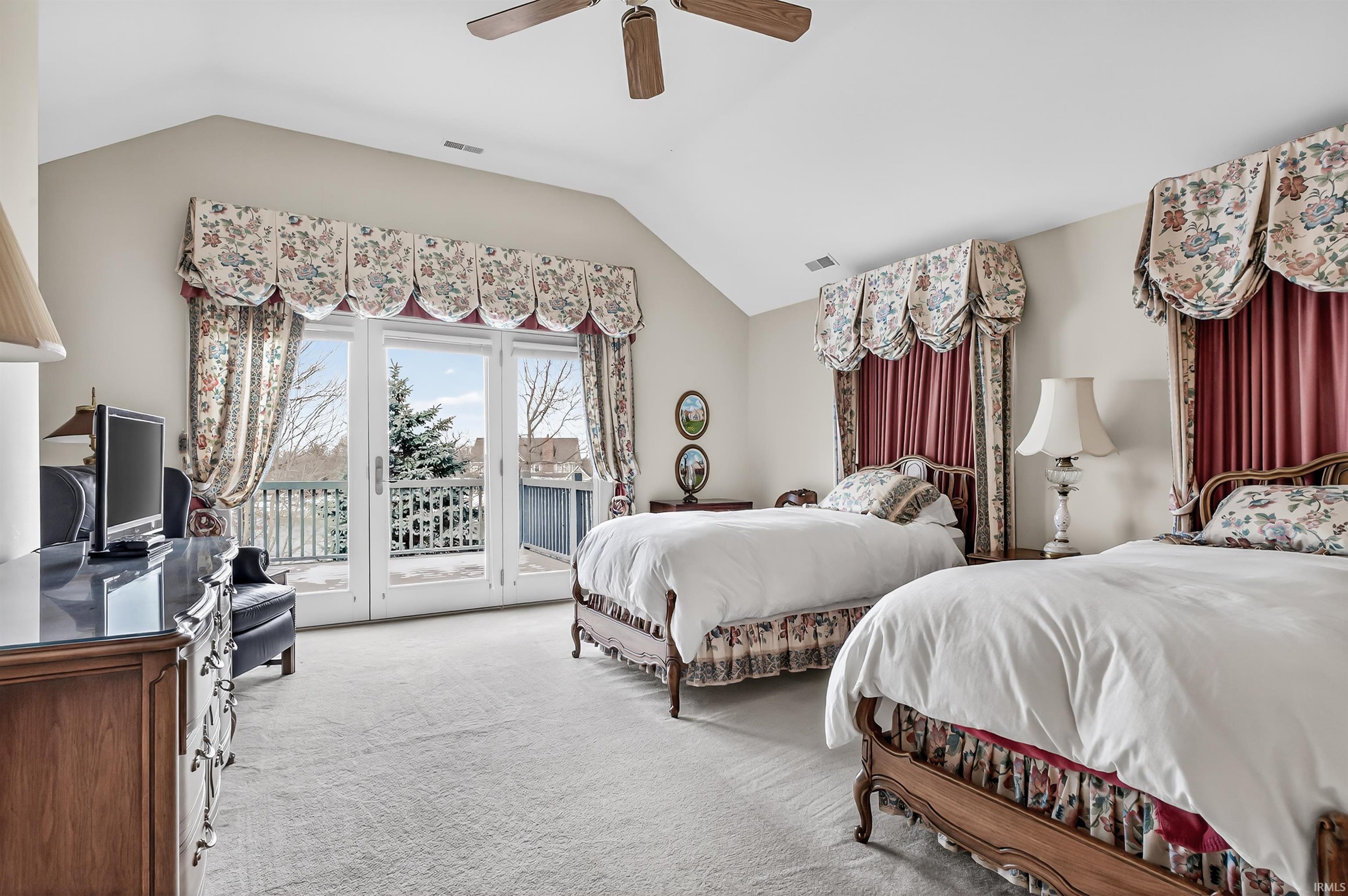 Photo 18 of 10935 Birkdale Court