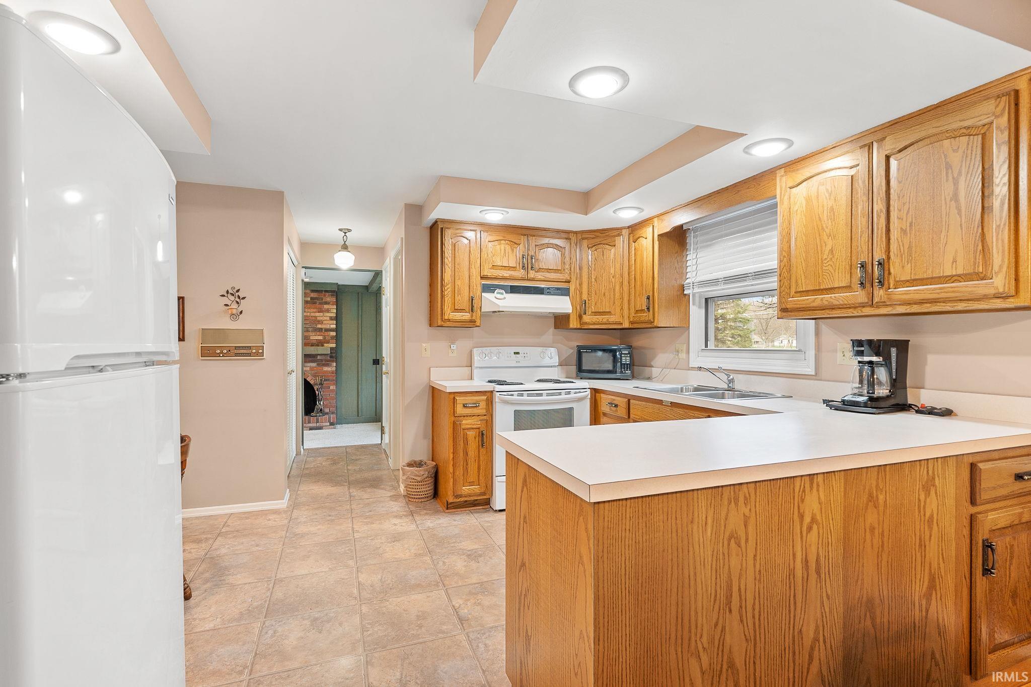 Photo 5 of 6033 Bohde Trail