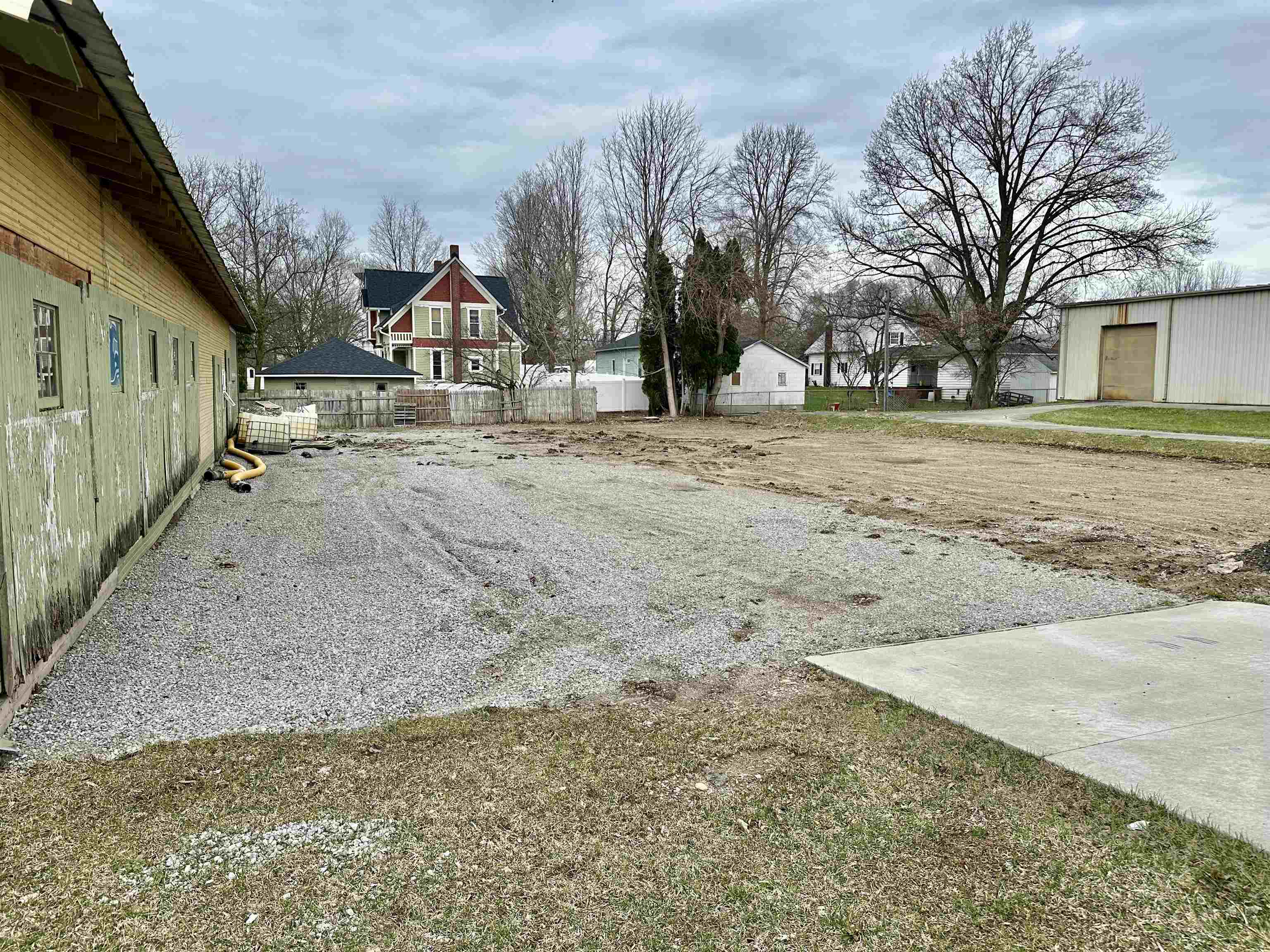 View of yard featuring a residential view