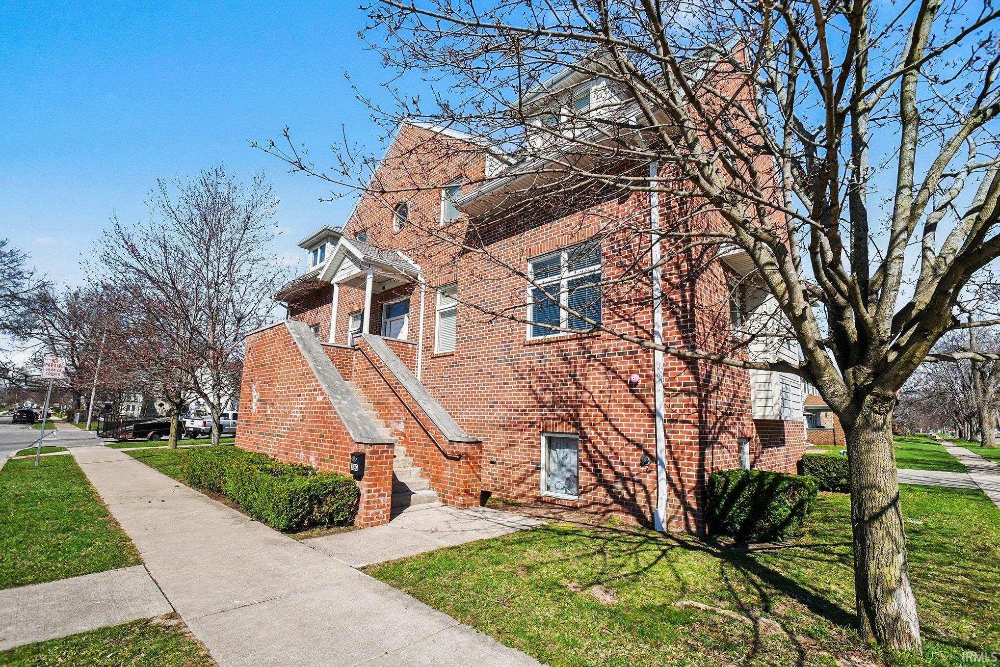 3rd image of 330 N Sunnyside Ave, South Bend, IN 46617 | MLS# 202609823