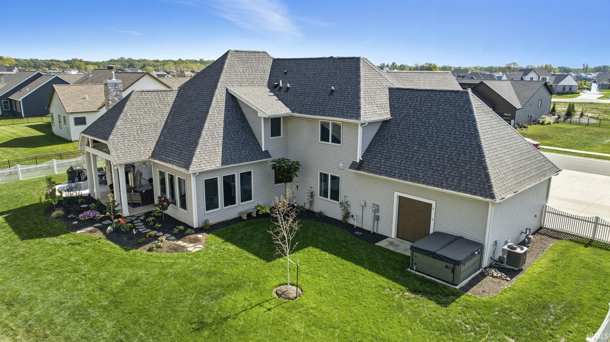 Photo 32 of 976 Cascata Trail