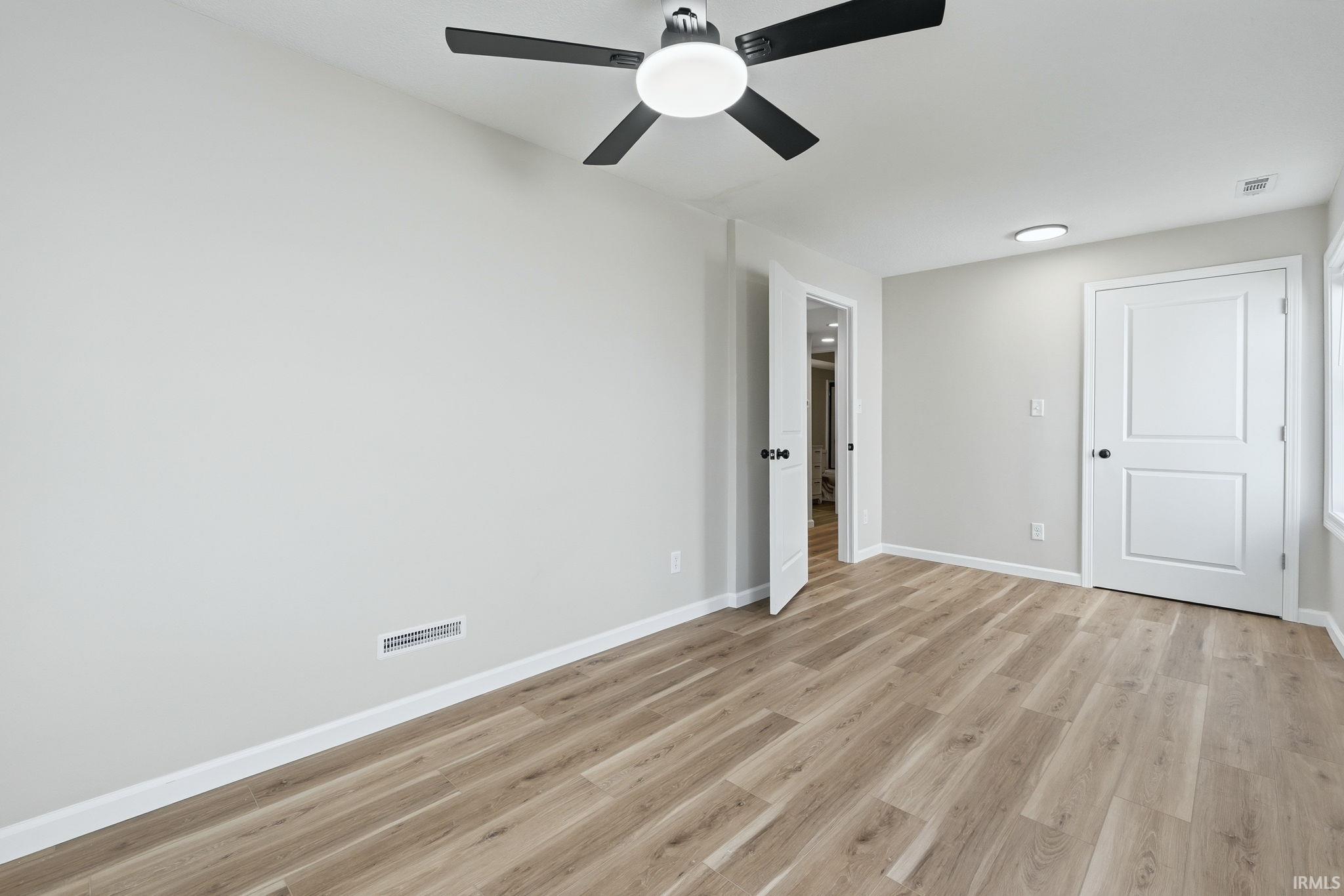 Photo 15 of 4018 S Park Drive