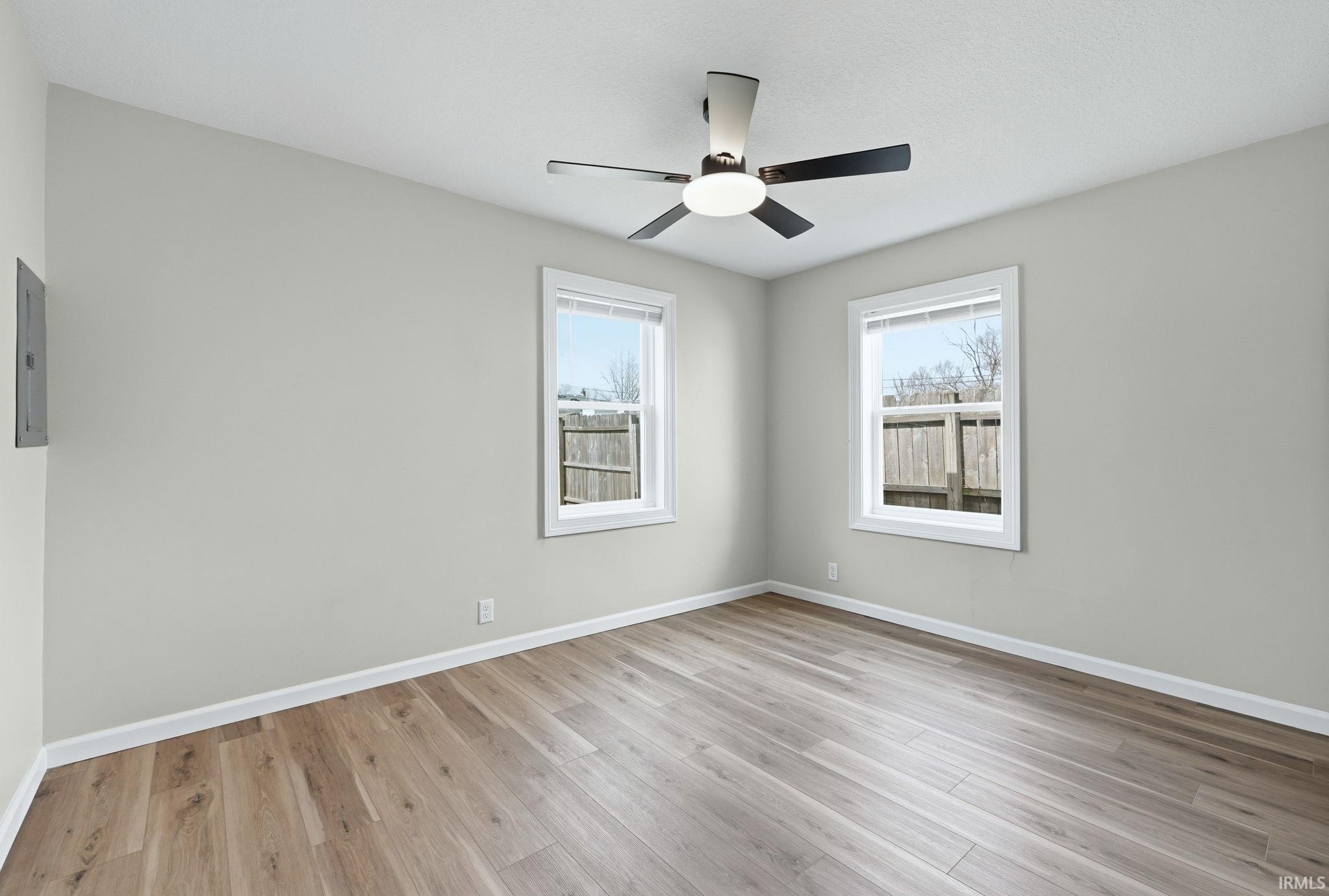 Photo 18 of 4018 S Park Drive