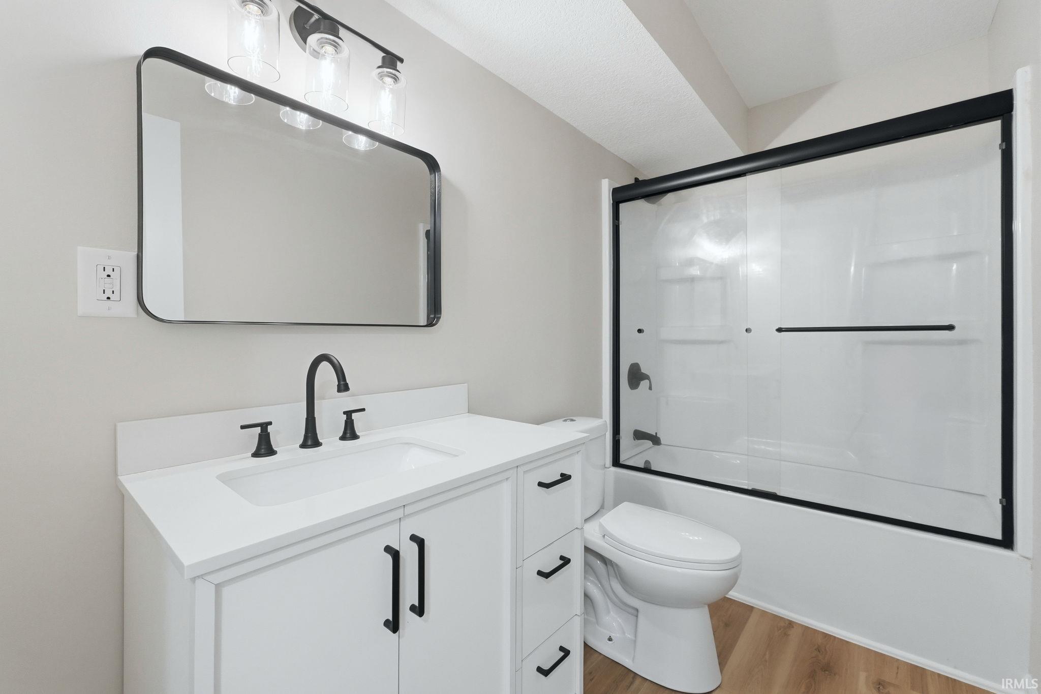 Photo 19 of 4018 S Park Drive