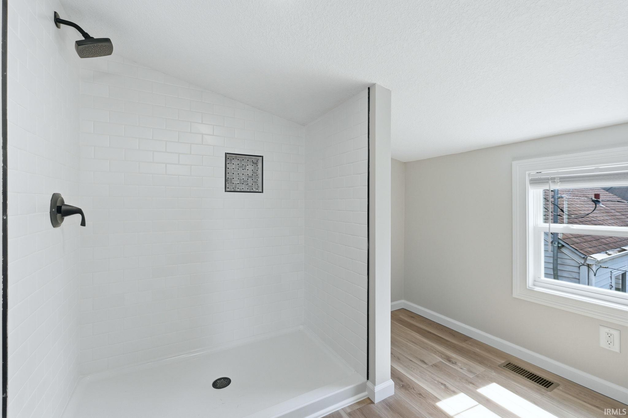 Photo 26 of 4018 S Park Drive