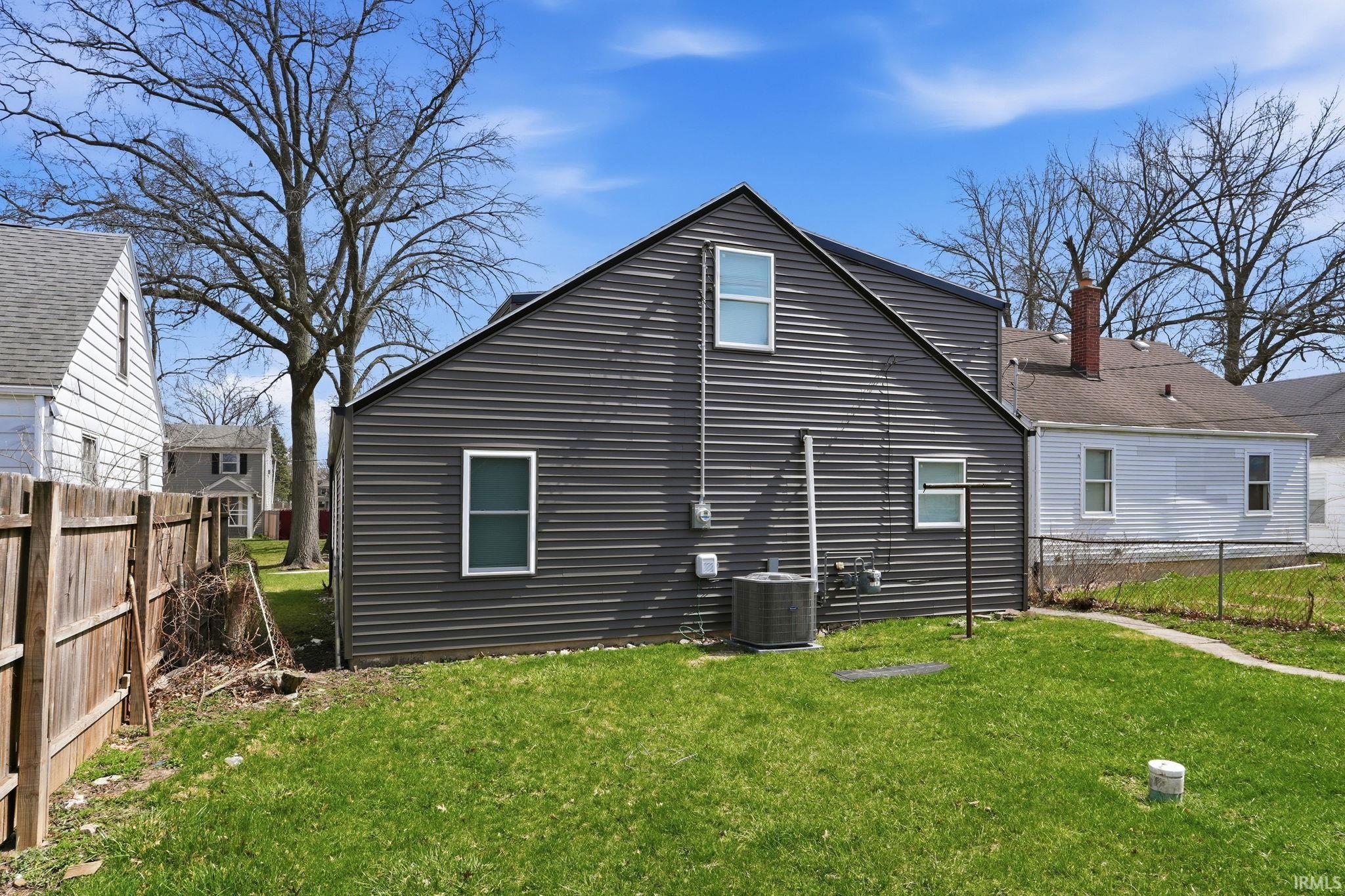 Photo 29 of 4018 S Park Drive