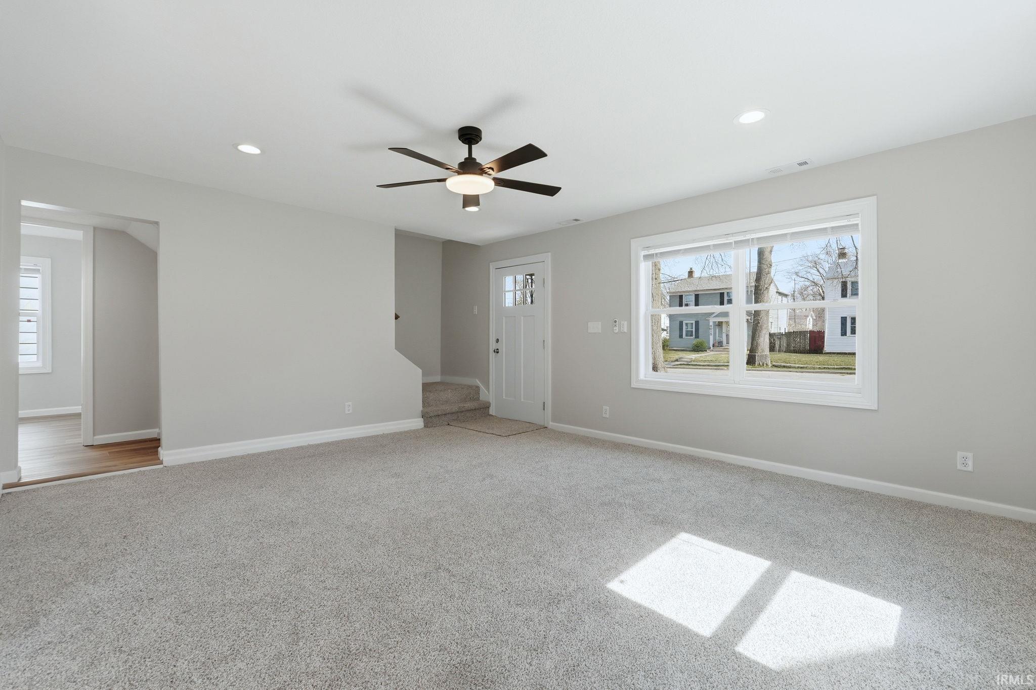 Photo 7 of 4018 S Park Drive