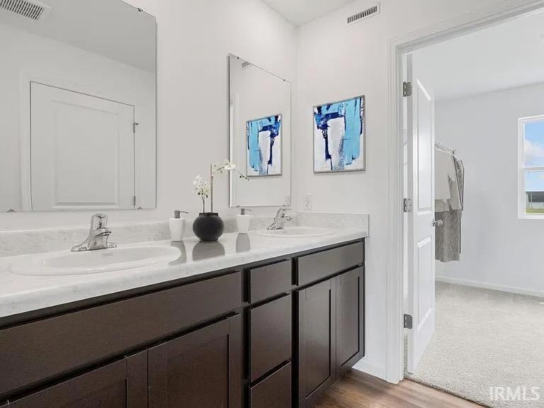 Photo 13 of 1401 Greencastle Drive