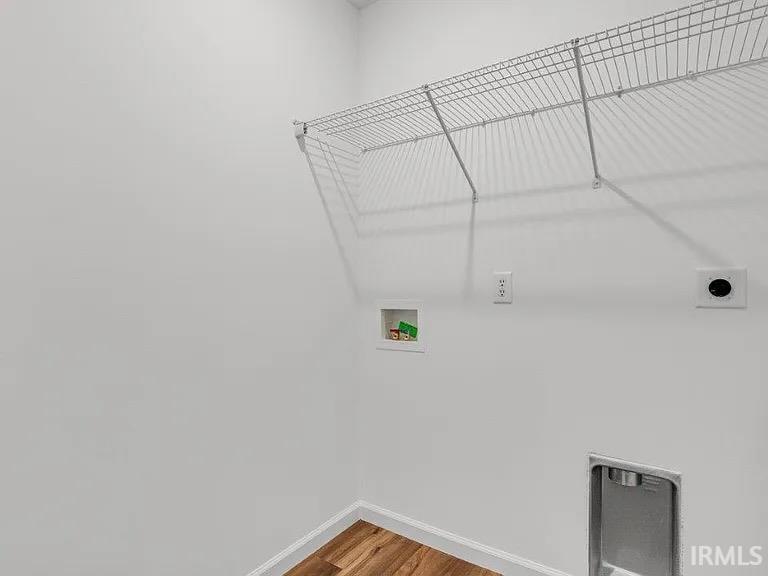 Photo 16 of 1401 Greencastle Drive