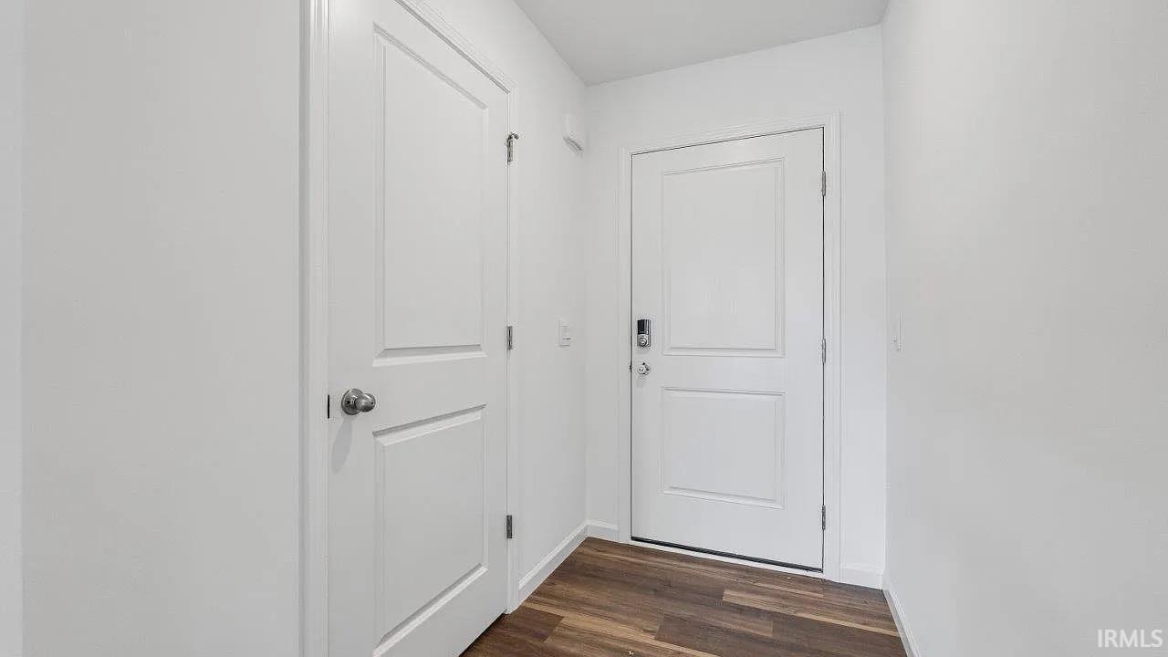 Photo 2 of 1401 Greencastle Drive