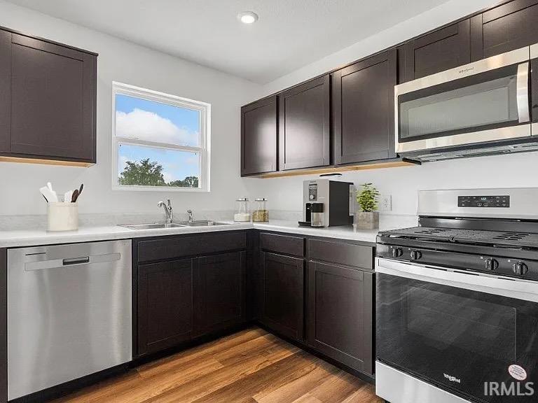 Photo 4 of 1401 Greencastle Drive