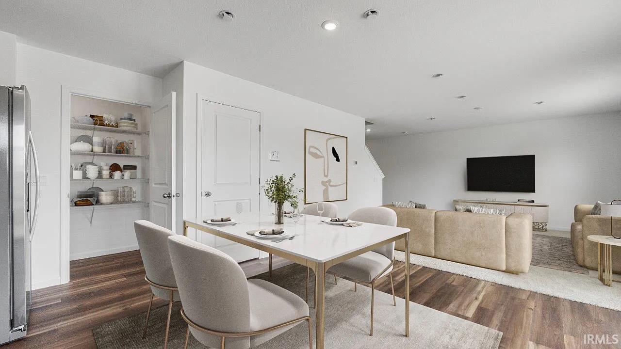 Photo 8 of 1401 Greencastle Drive