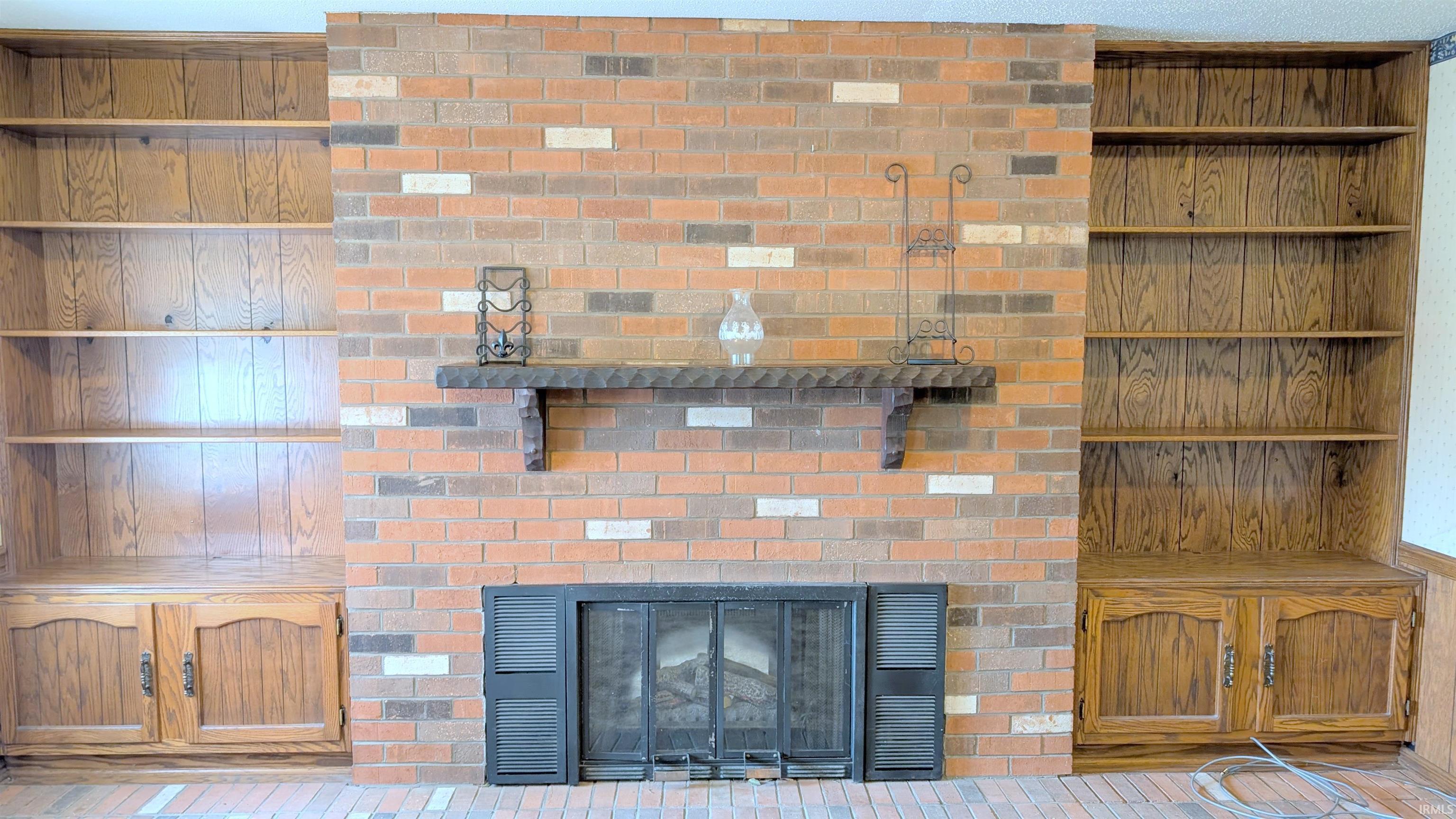 Photo 6 of 219 N Union Street