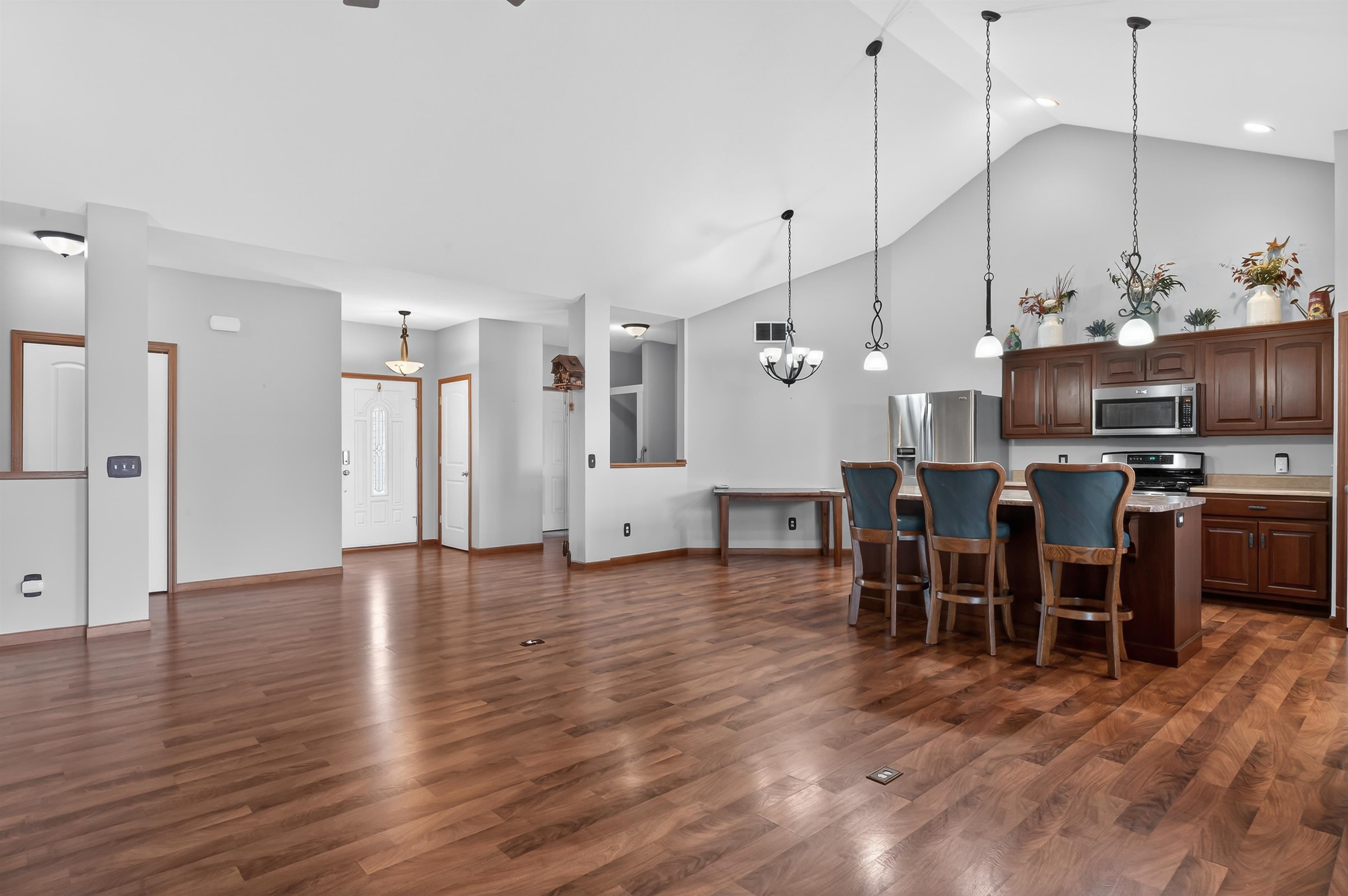 Photo 5 of 1880 E Ridge Valley Drive