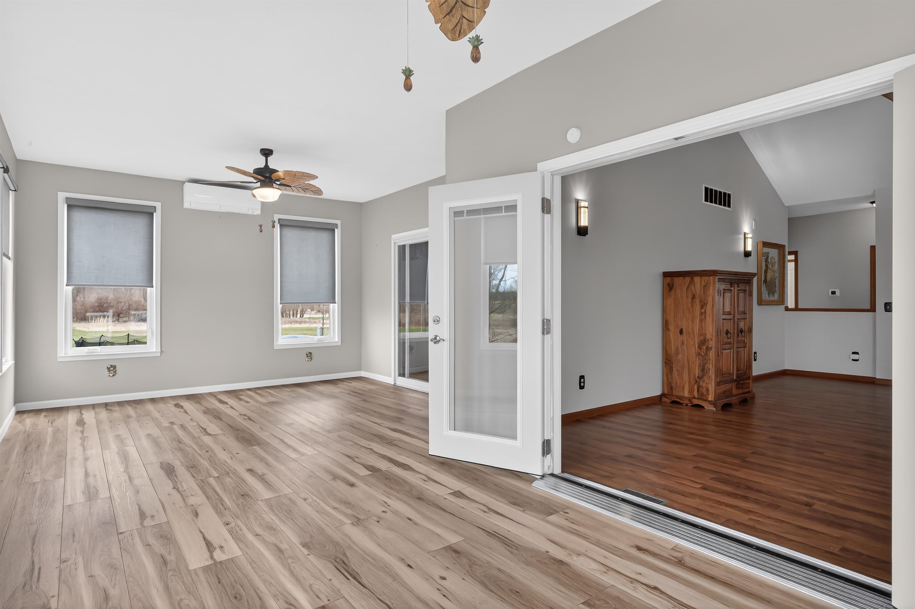 Photo 8 of 1880 E Ridge Valley Drive