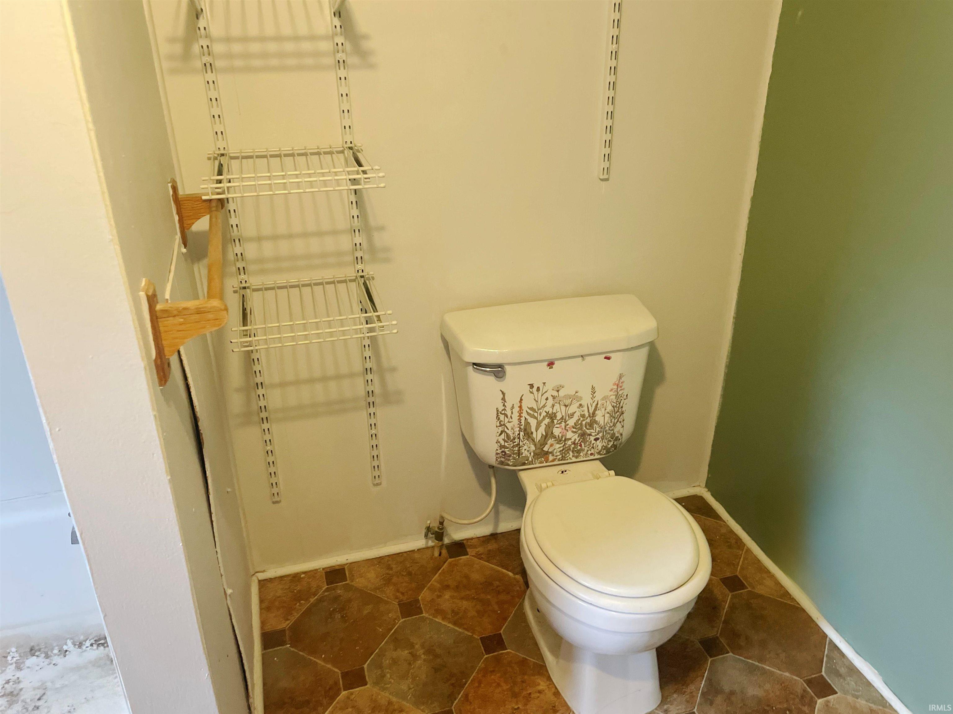 Photo 11 of 347 E Main Street