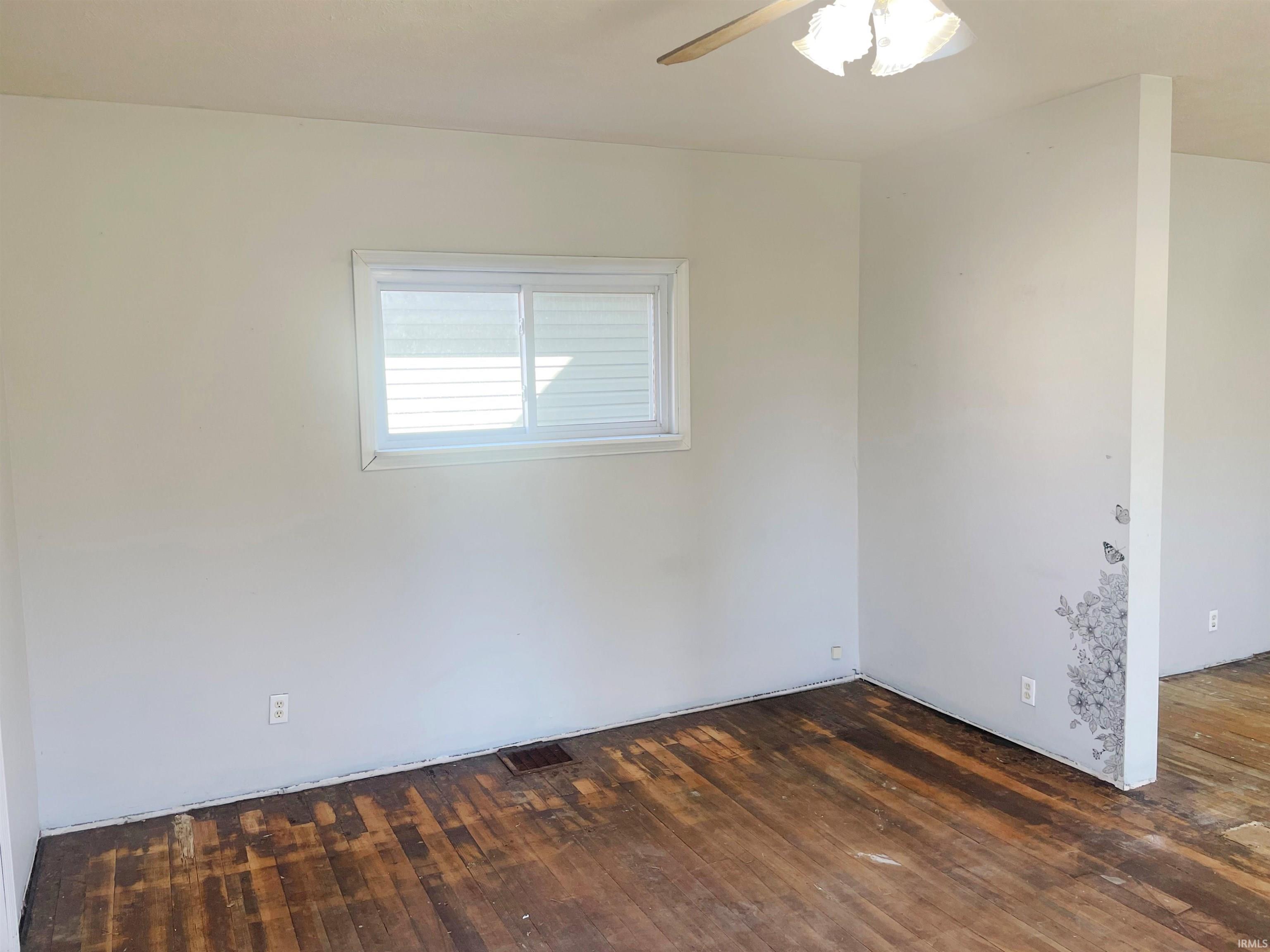 Photo 24 of 347 E Main Street