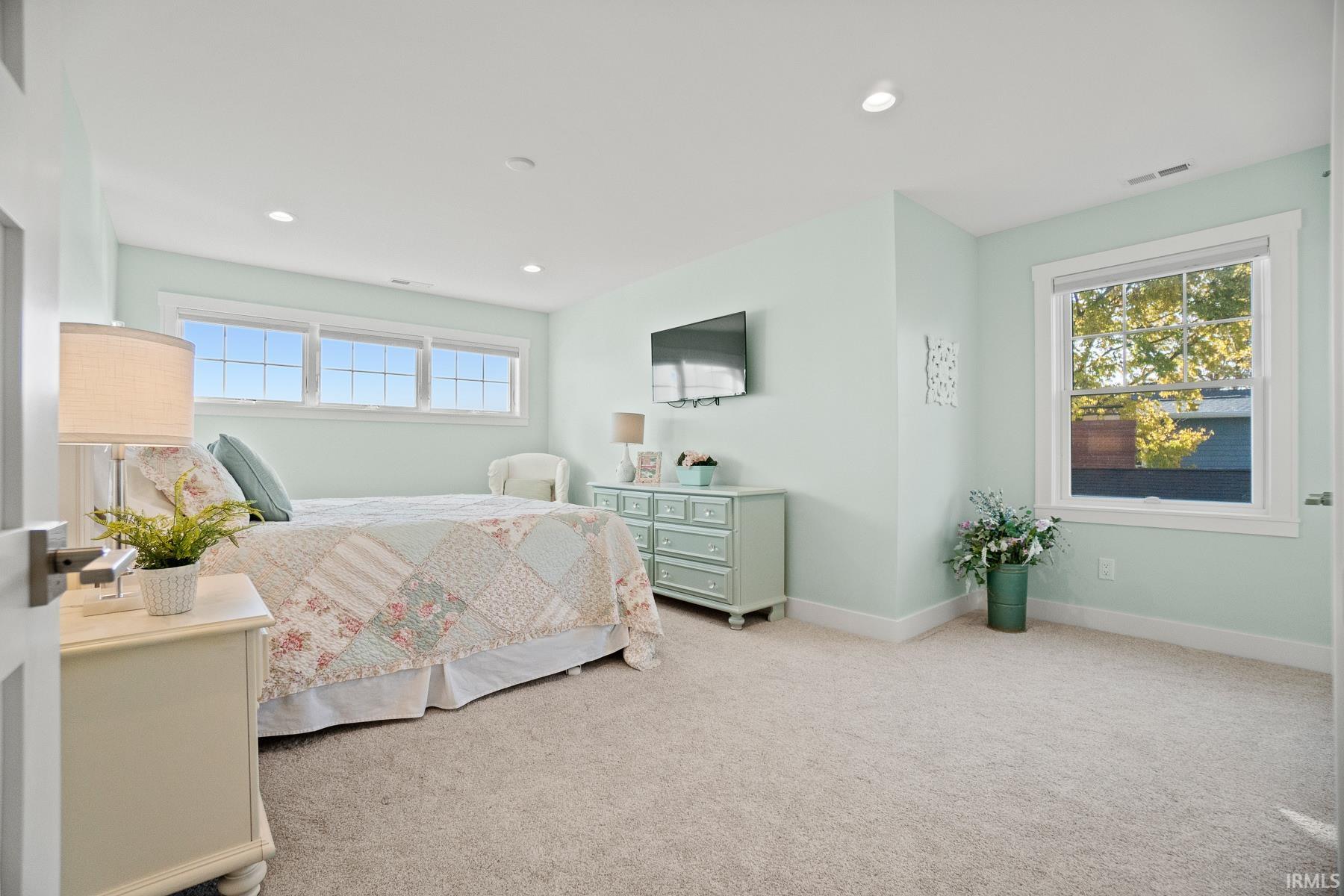 Photo 21 of 11046 N Ideal Beach Drive