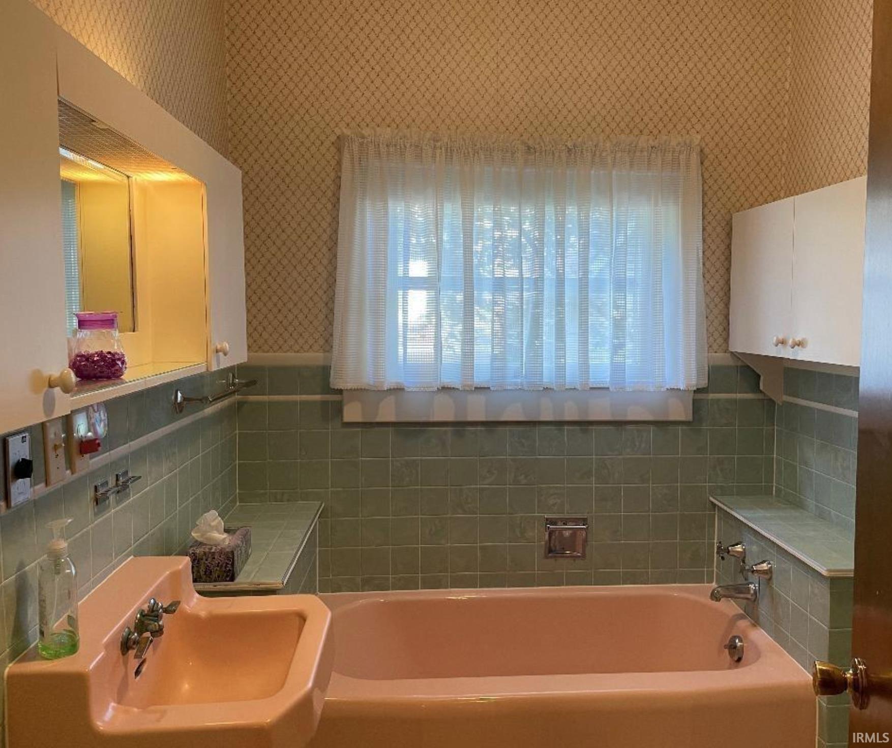 Photo 12 of 102 Stitt Street