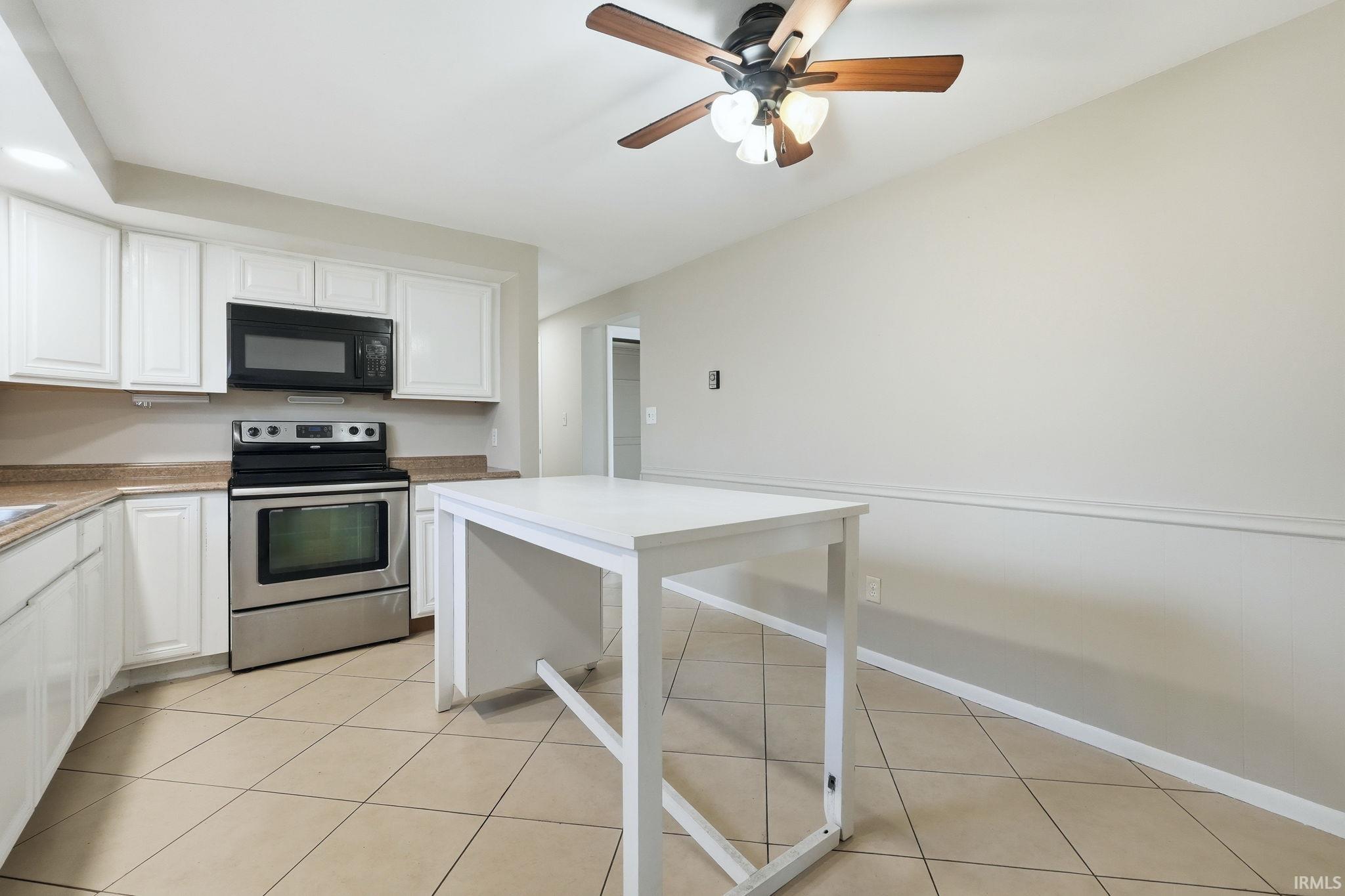 Photo 10 of 5700 Fontana Drive