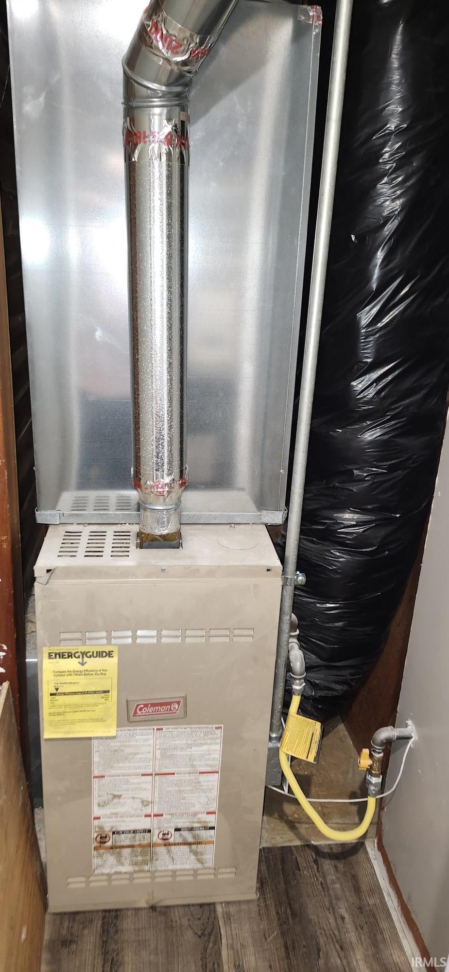 Utilities with heating unit