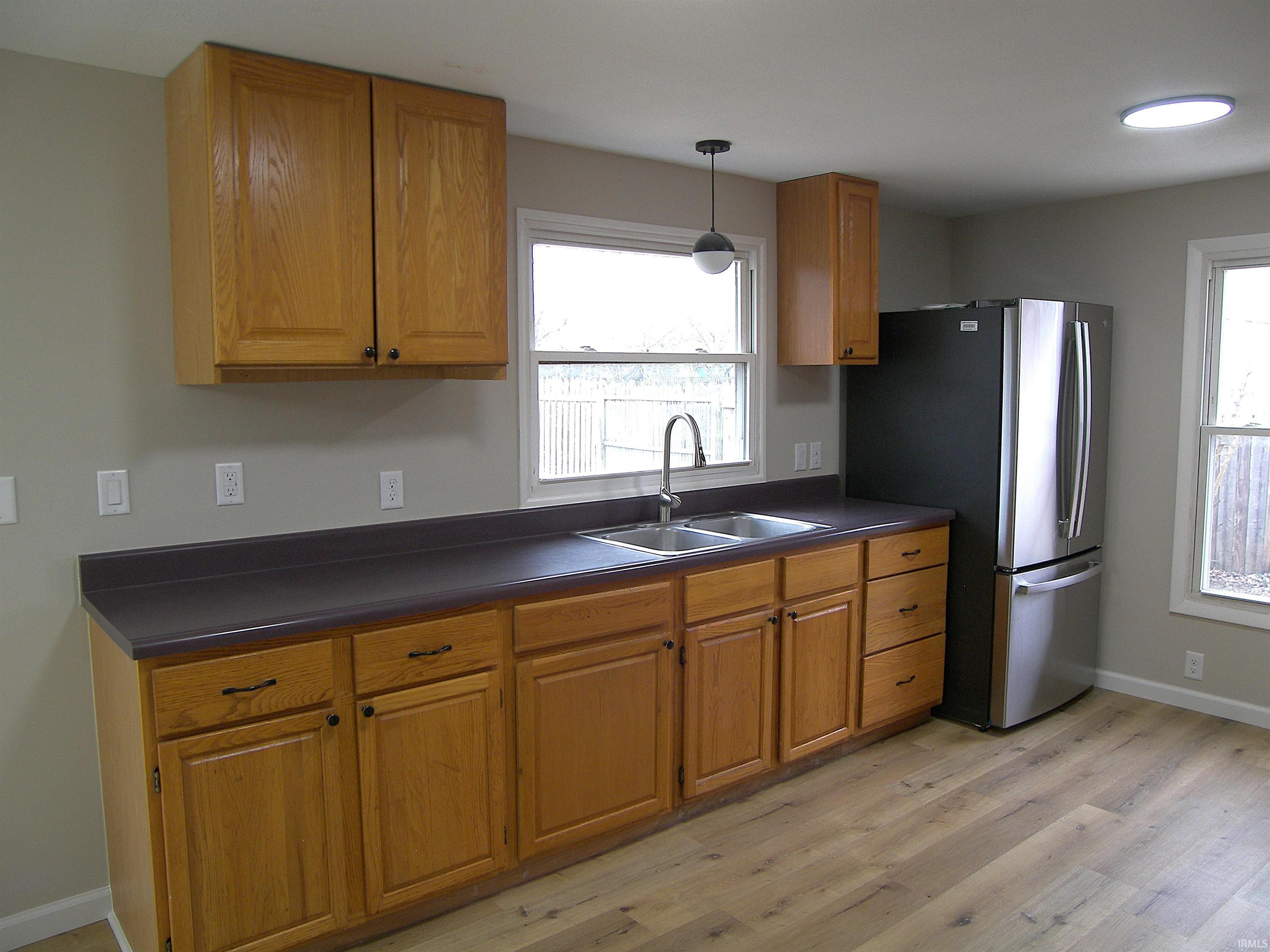 Photo 14 of 1307 Greenhill Drive