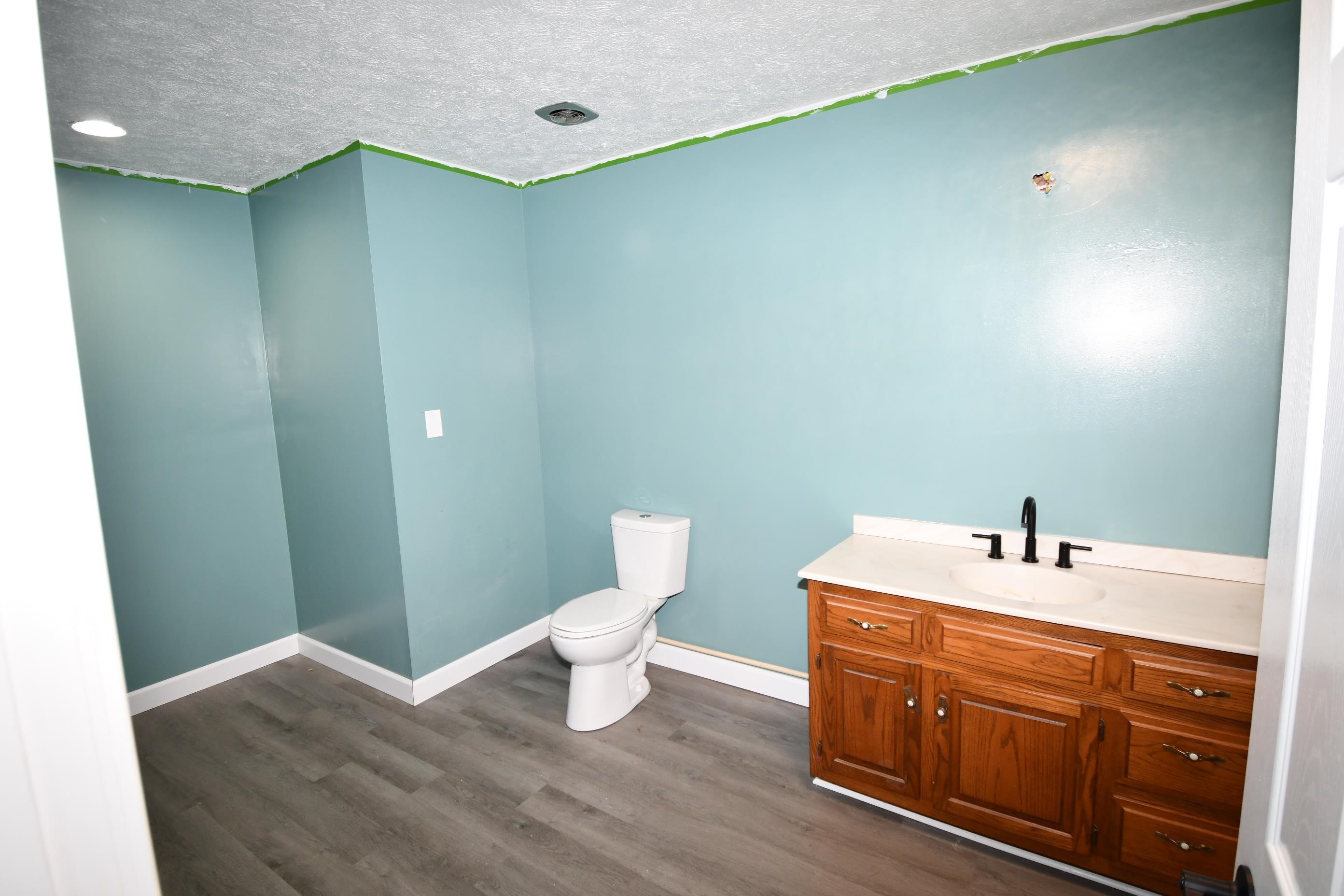 Photo 6 of 4068 N State Road 15   Suite A