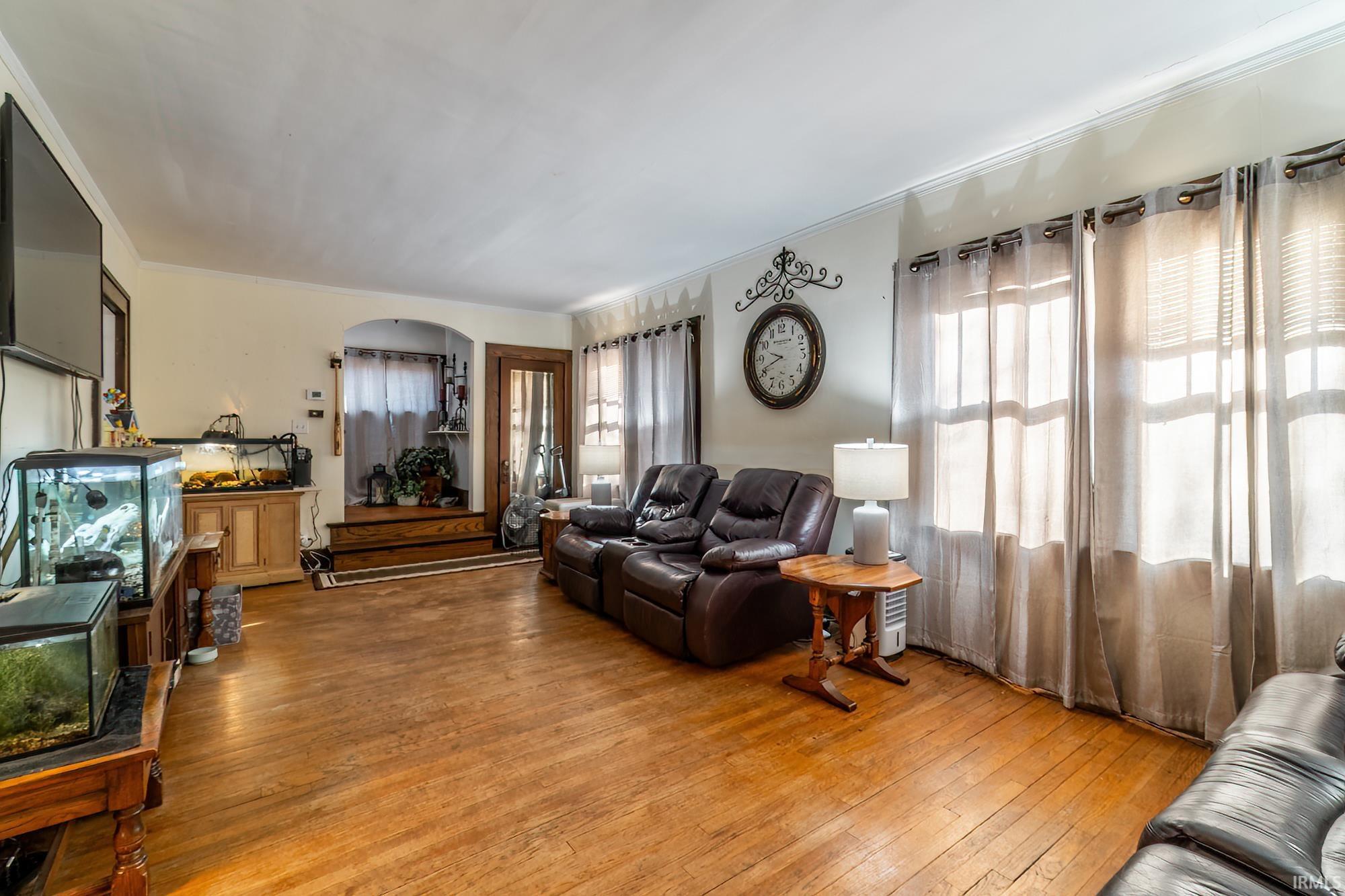 Photo 2 of 443 French Avenue