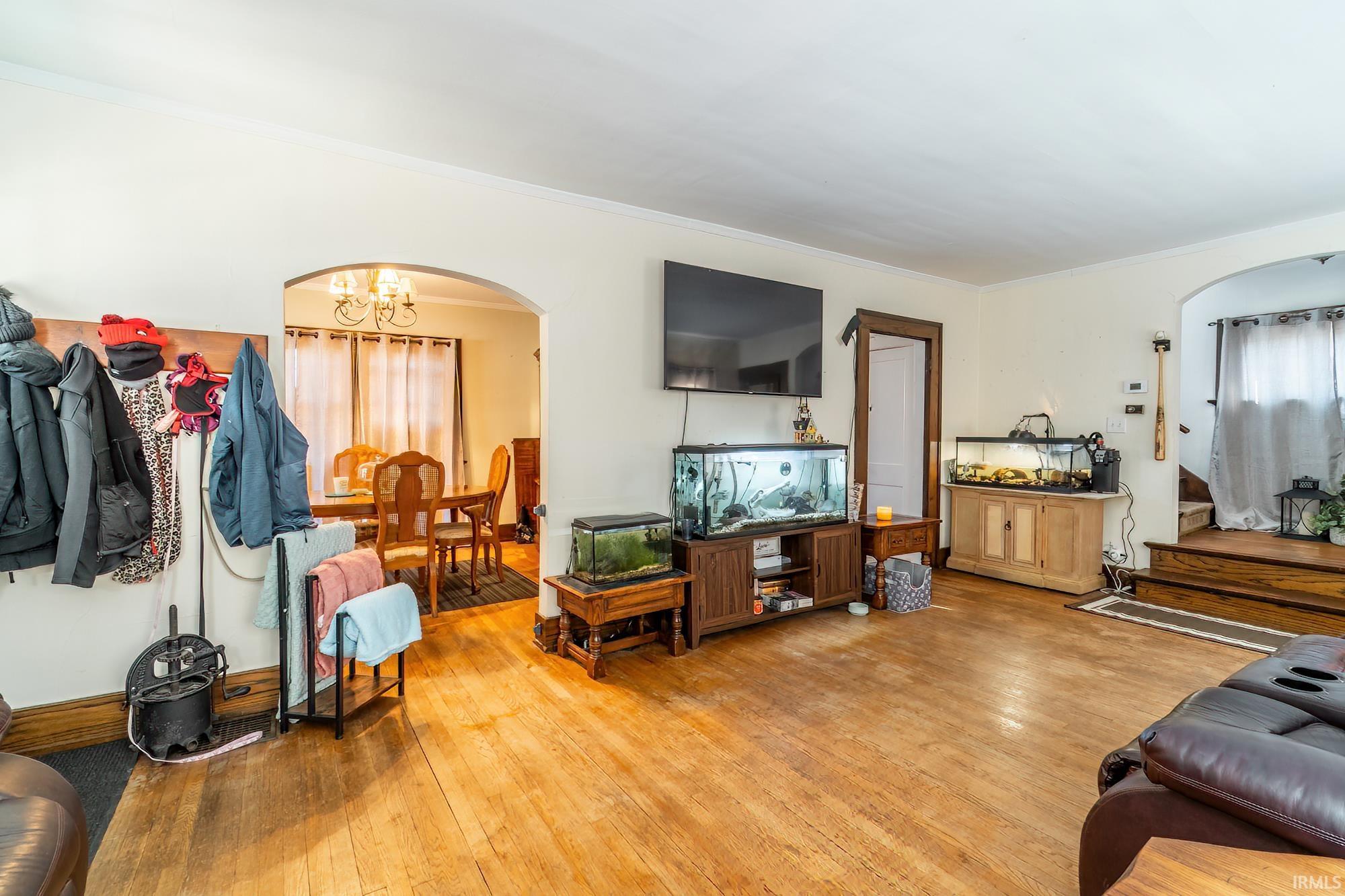 Photo 4 of 443 French Avenue