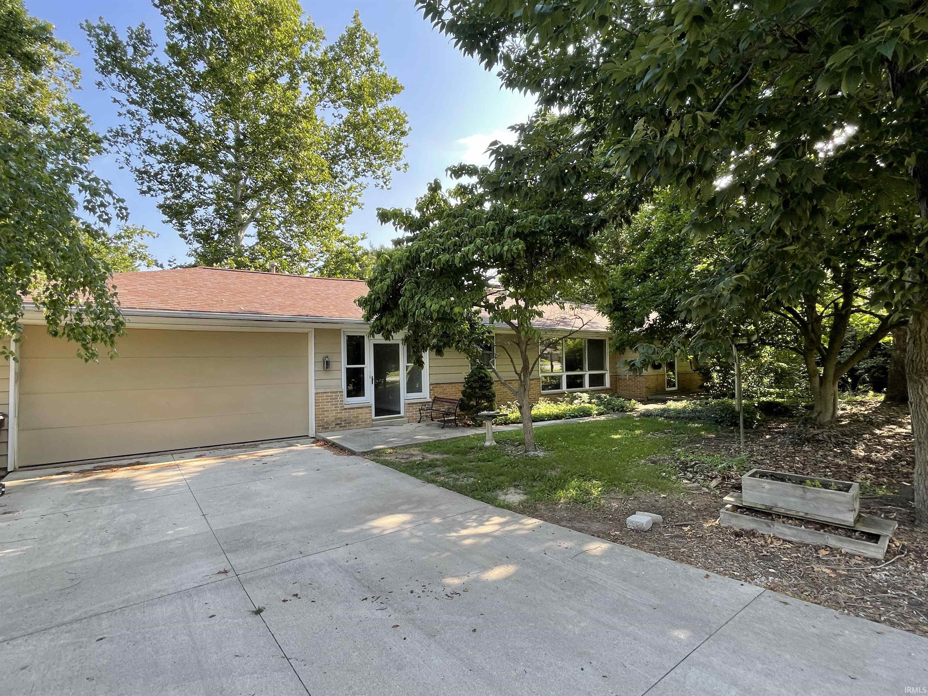 Photo 4 of 7730 Aboite Center Road