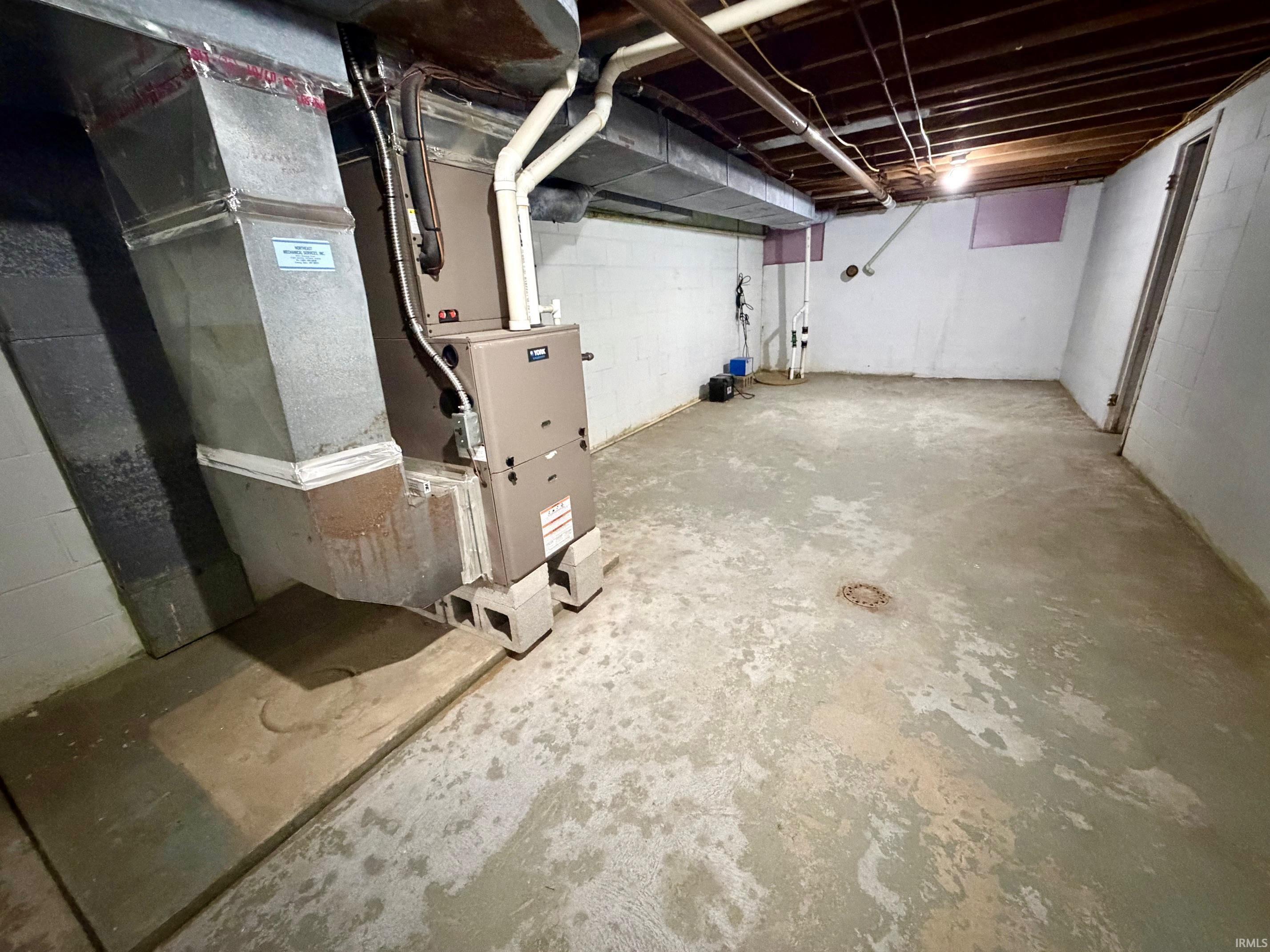 Photo 18 of 1410 Williams Street