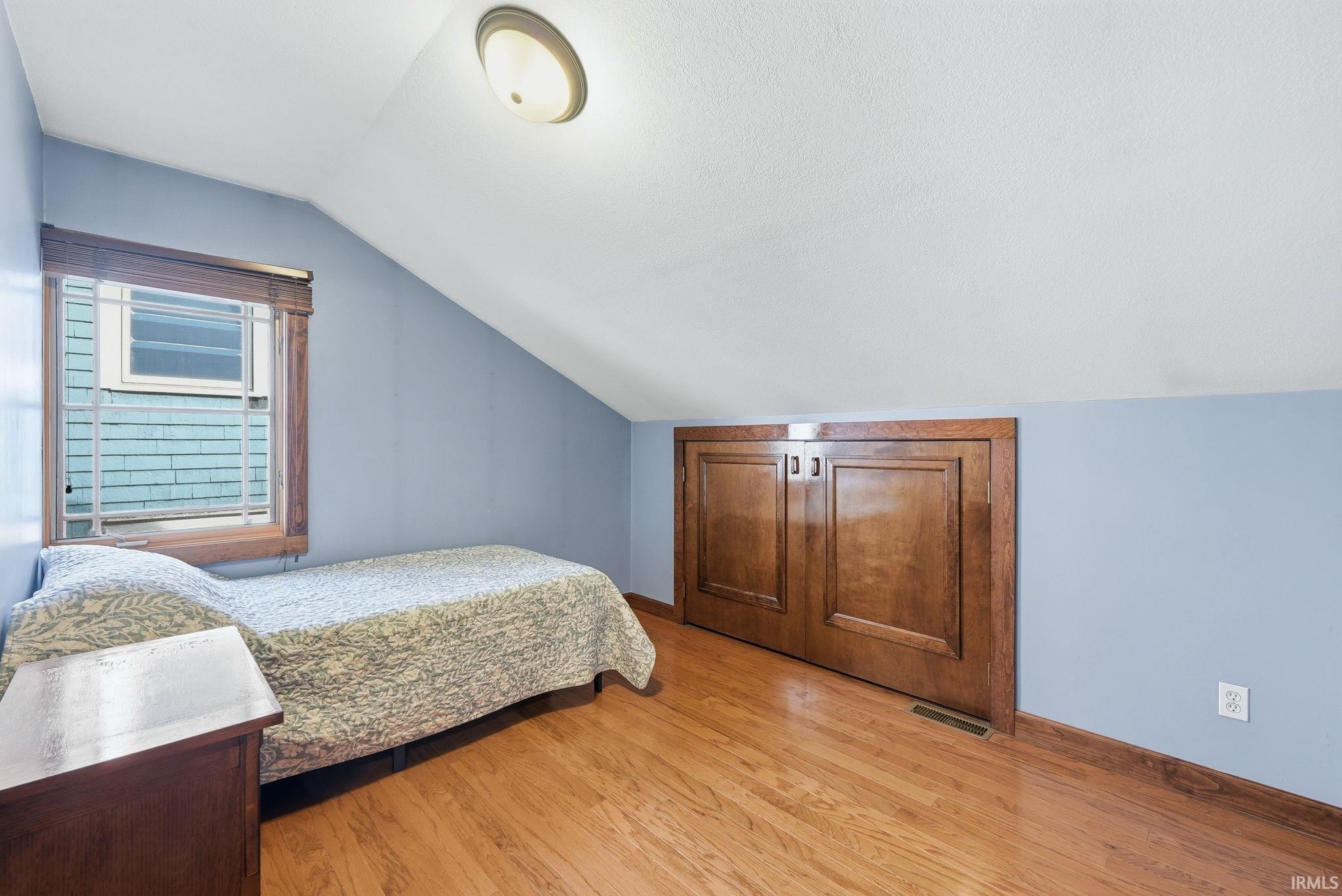 Photo 28 of 1220 W Wayne Street