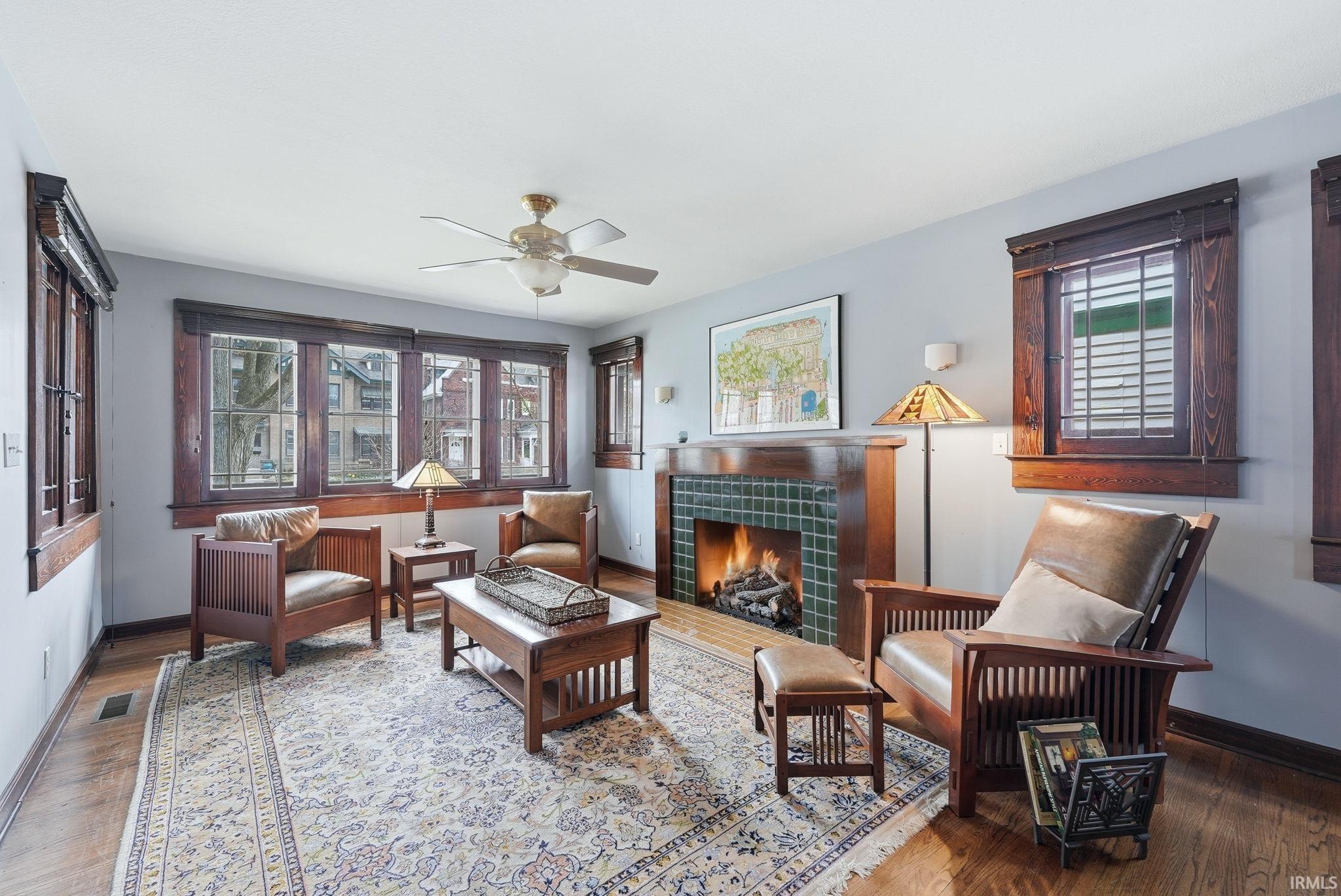 Photo 4 of 1220 W Wayne Street