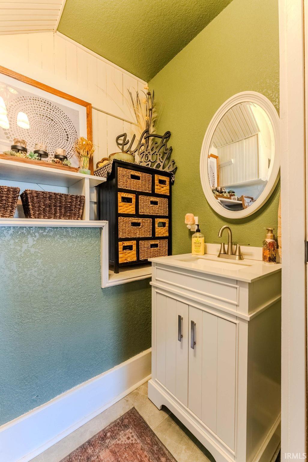 Photo 5 of 1695 Pike Street