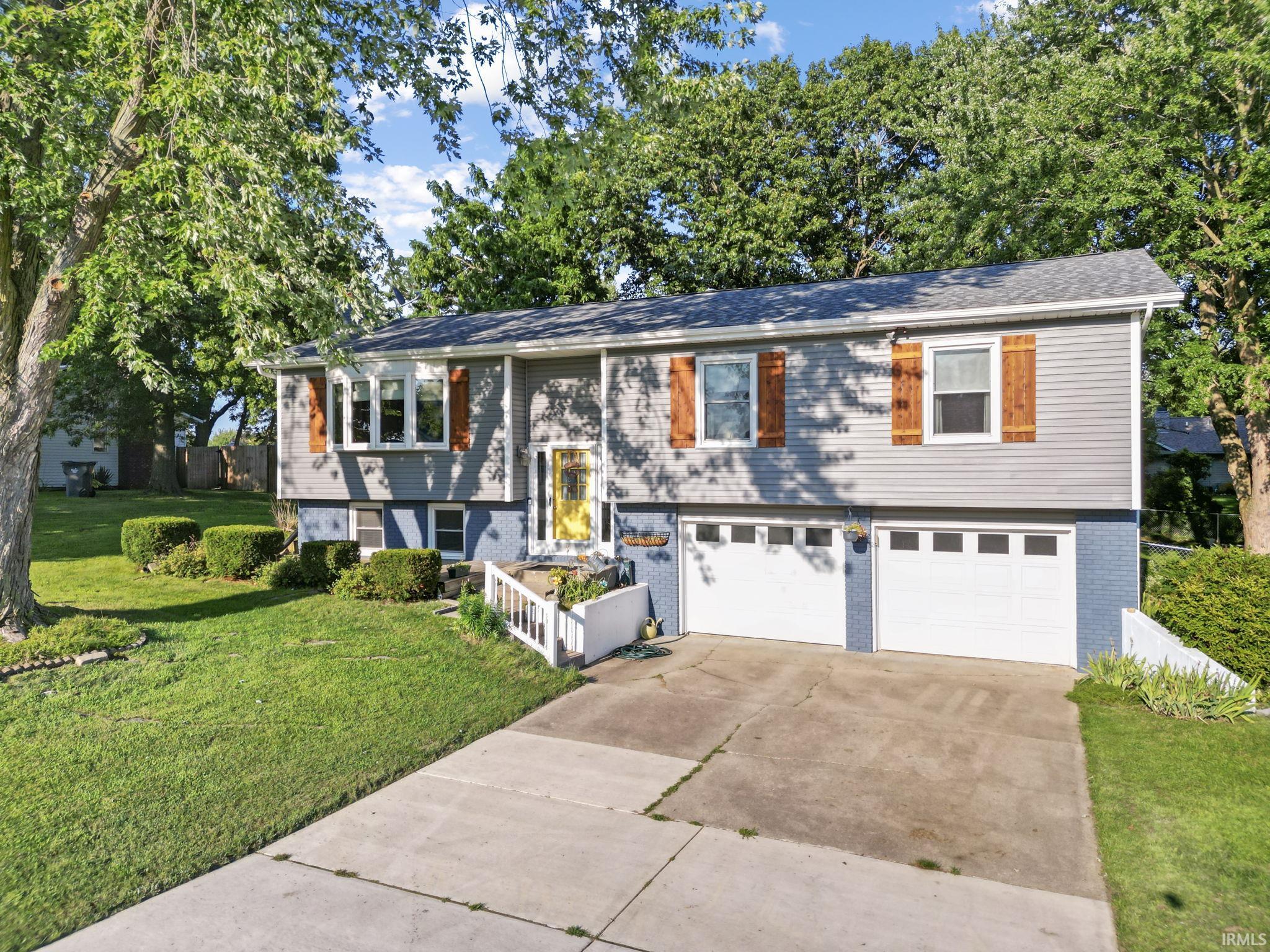 Photo 2 of 610 Claudia Lane