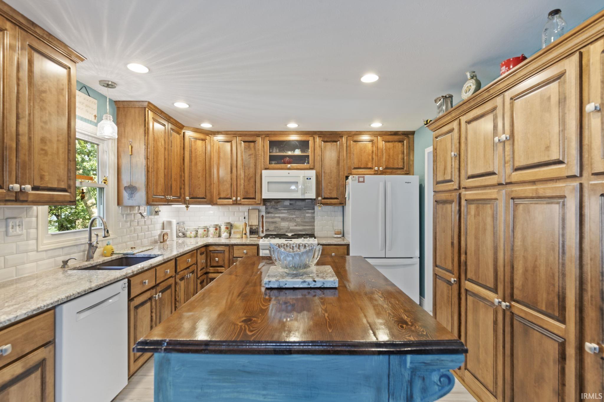 Photo 9 of 610 Claudia Lane