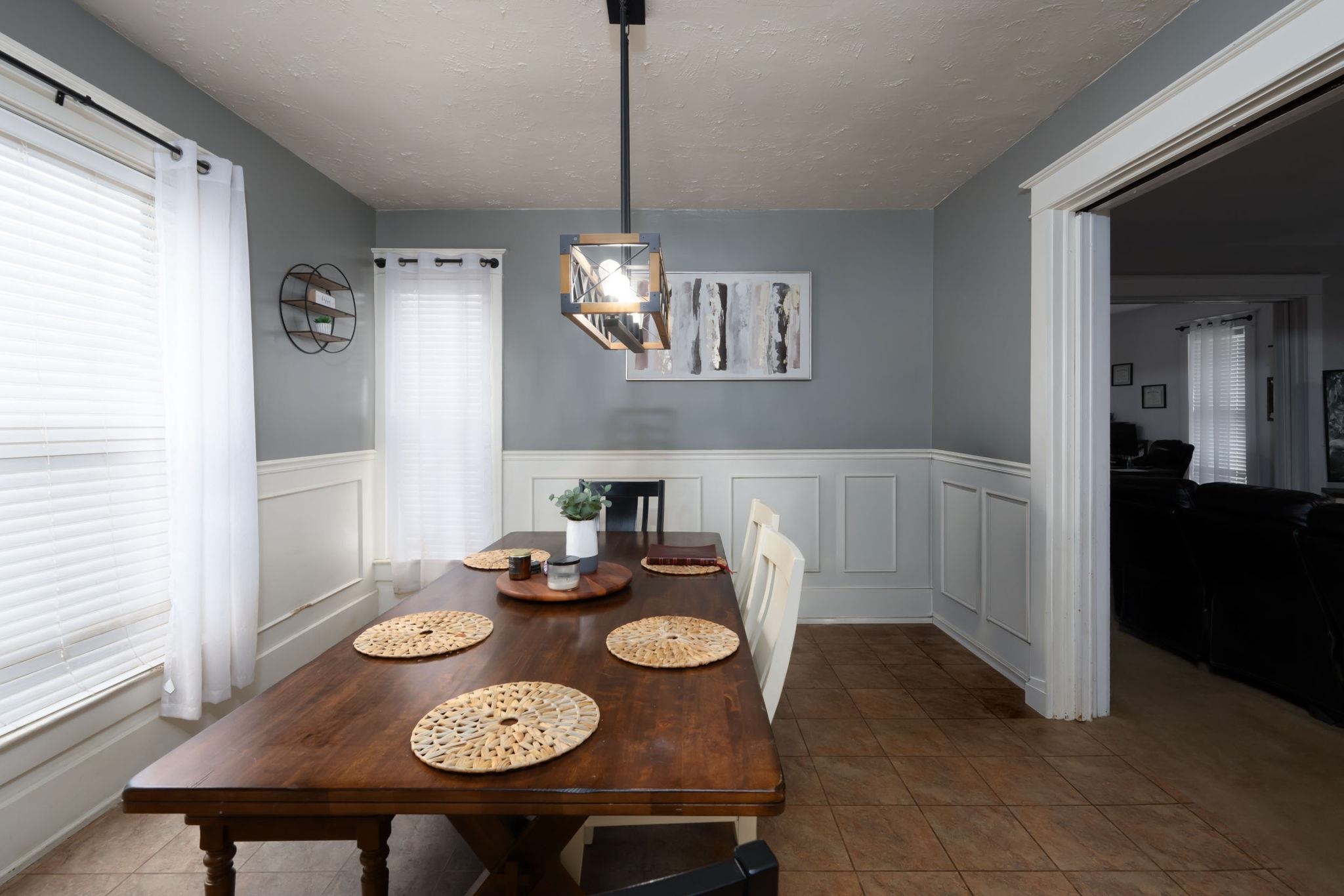 Photo 10 of 58 Madison Street