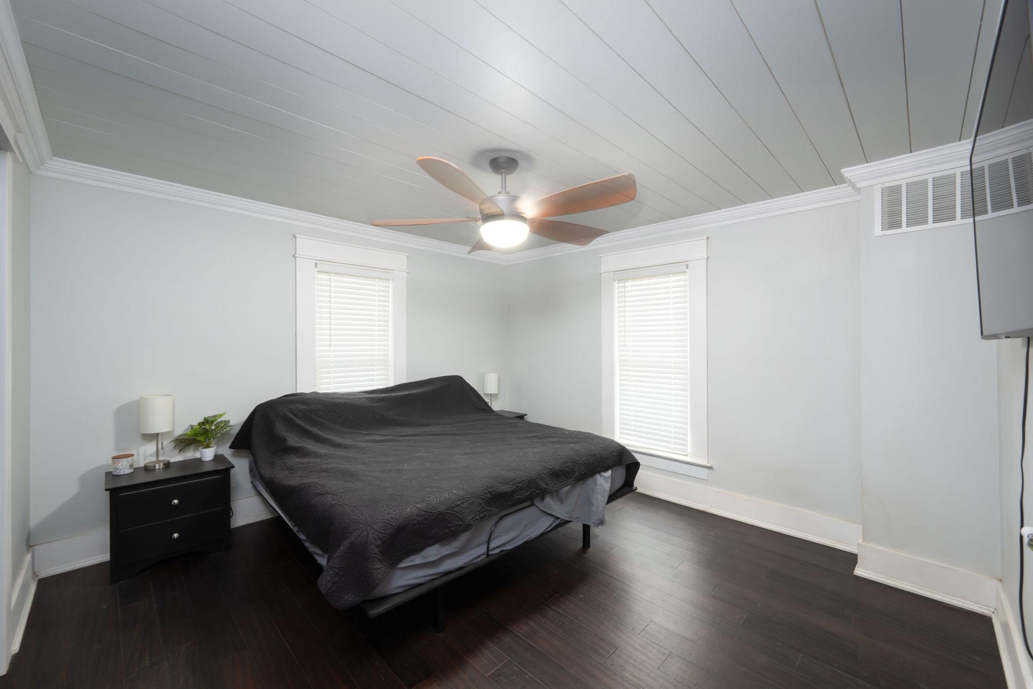 Photo 12 of 58 Madison Street